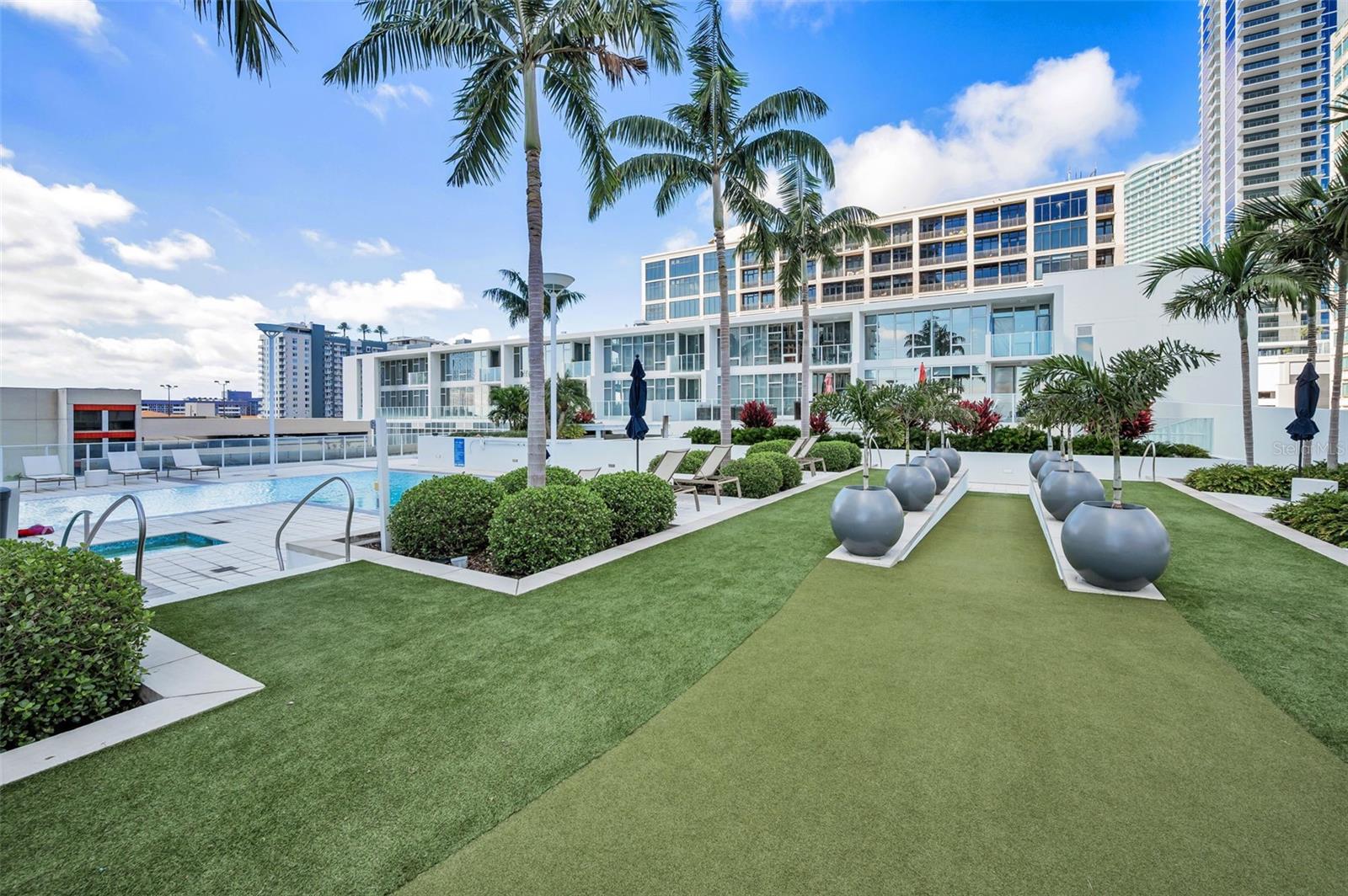 175 1ST ST S #2604, ST PETERSBURG, FL, 33701