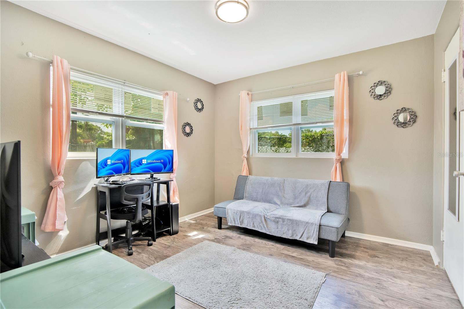 1301 LAWNE BLVD, ORLANDO, FL, 32808