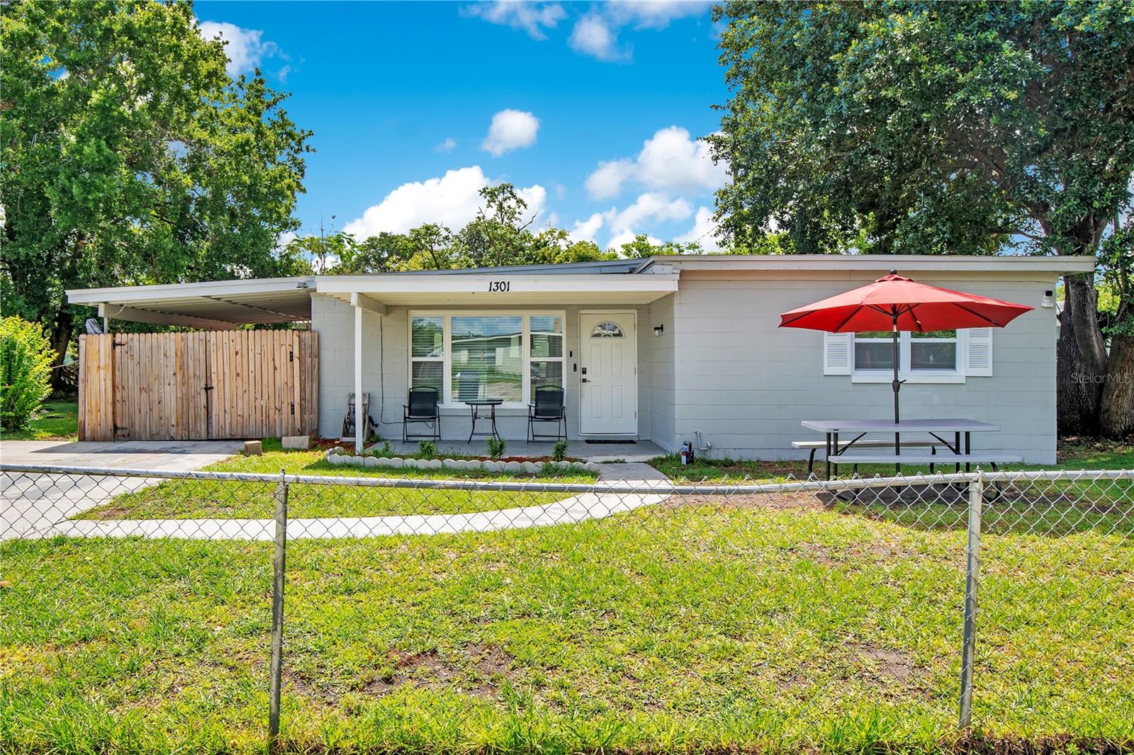 1301 LAWNE BLVD, ORLANDO, FL, 32808
