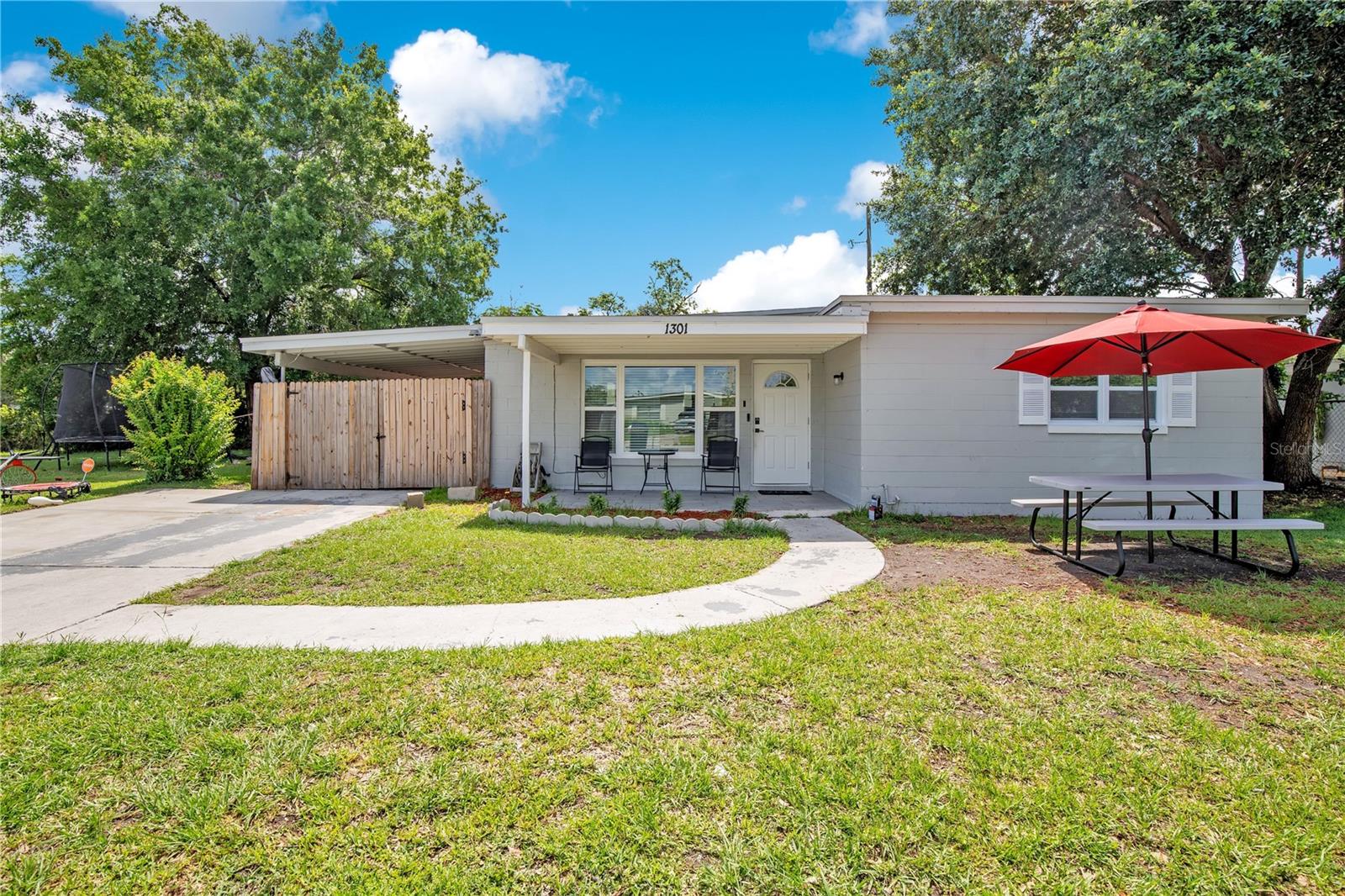 1301 LAWNE BLVD, ORLANDO, FL, 32808