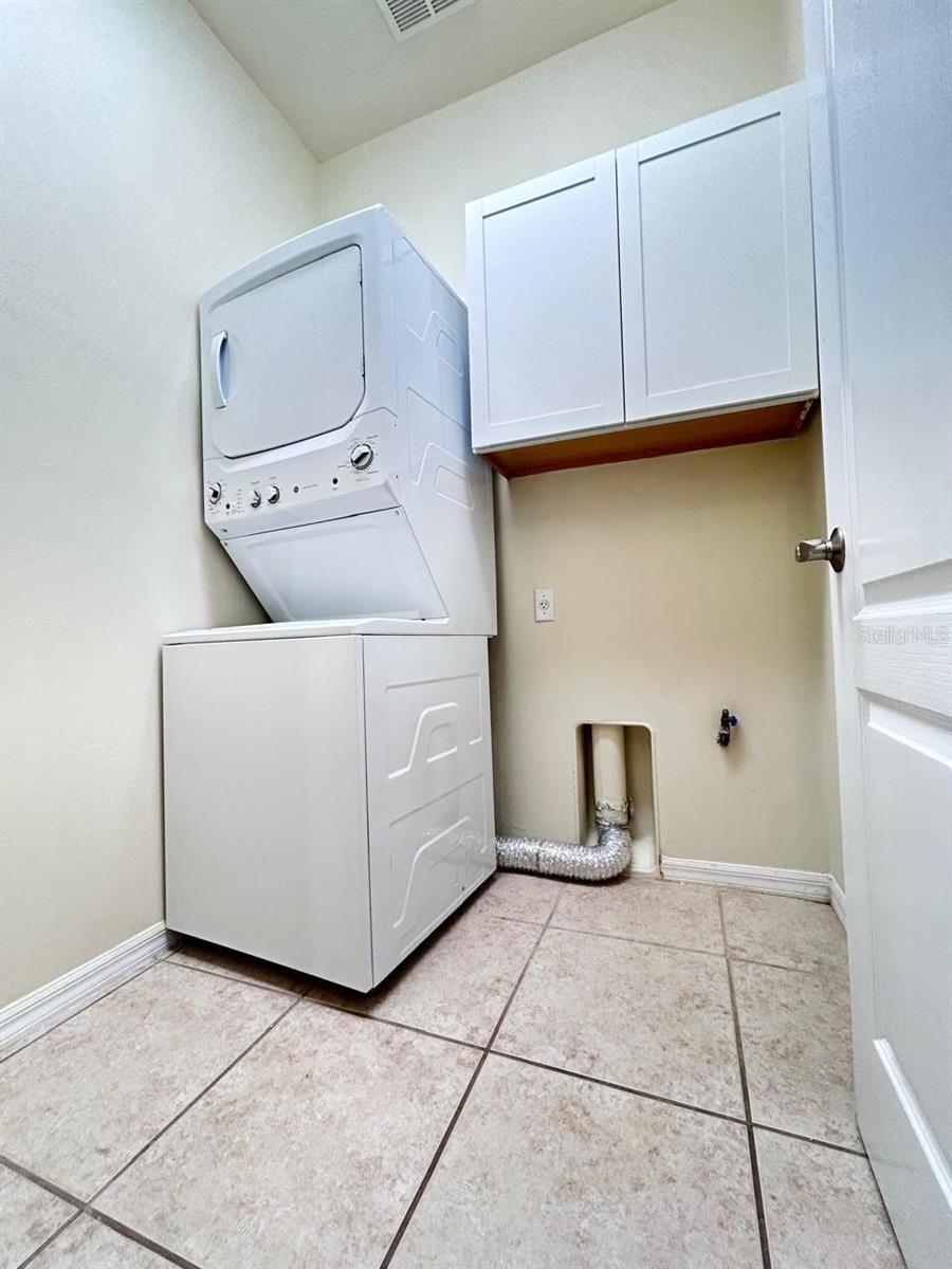 20719 GREAT LAUREL AVE, TAMPA, FL, 33647
