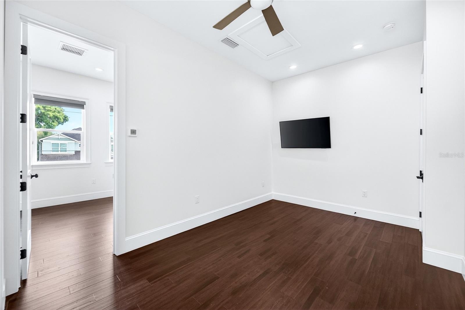 3013 W NORTH B ST, TAMPA, FL, 33609