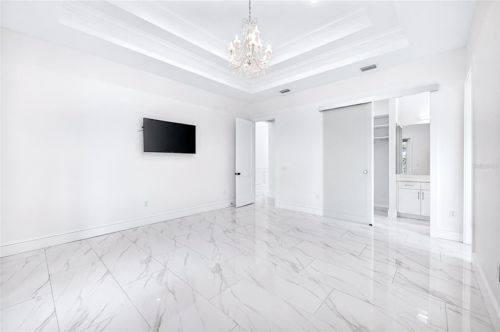 3013 W NORTH B ST, TAMPA, FL, 33609