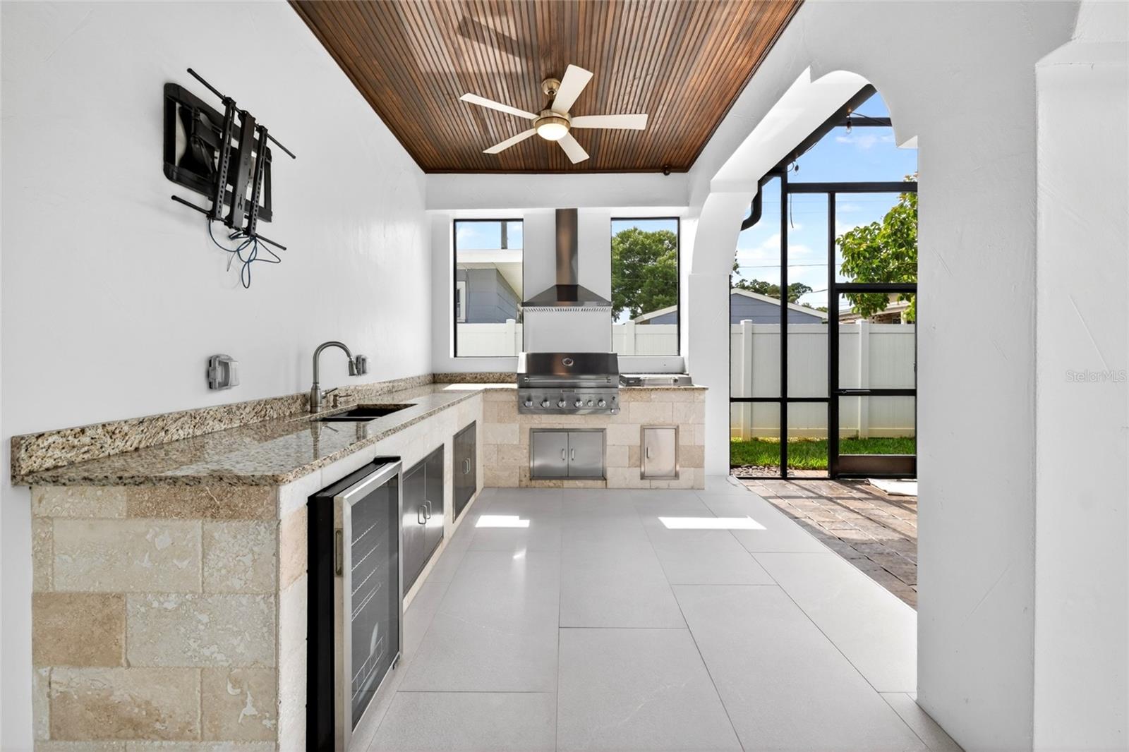 3013 W NORTH B ST, TAMPA, FL, 33609