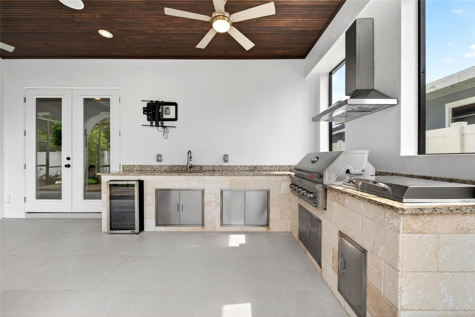 3013 W NORTH B ST, TAMPA, FL, 33609