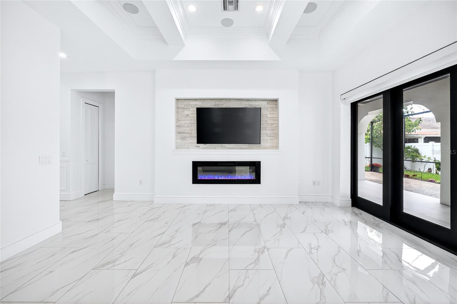 3013 W NORTH B ST, TAMPA, FL, 33609