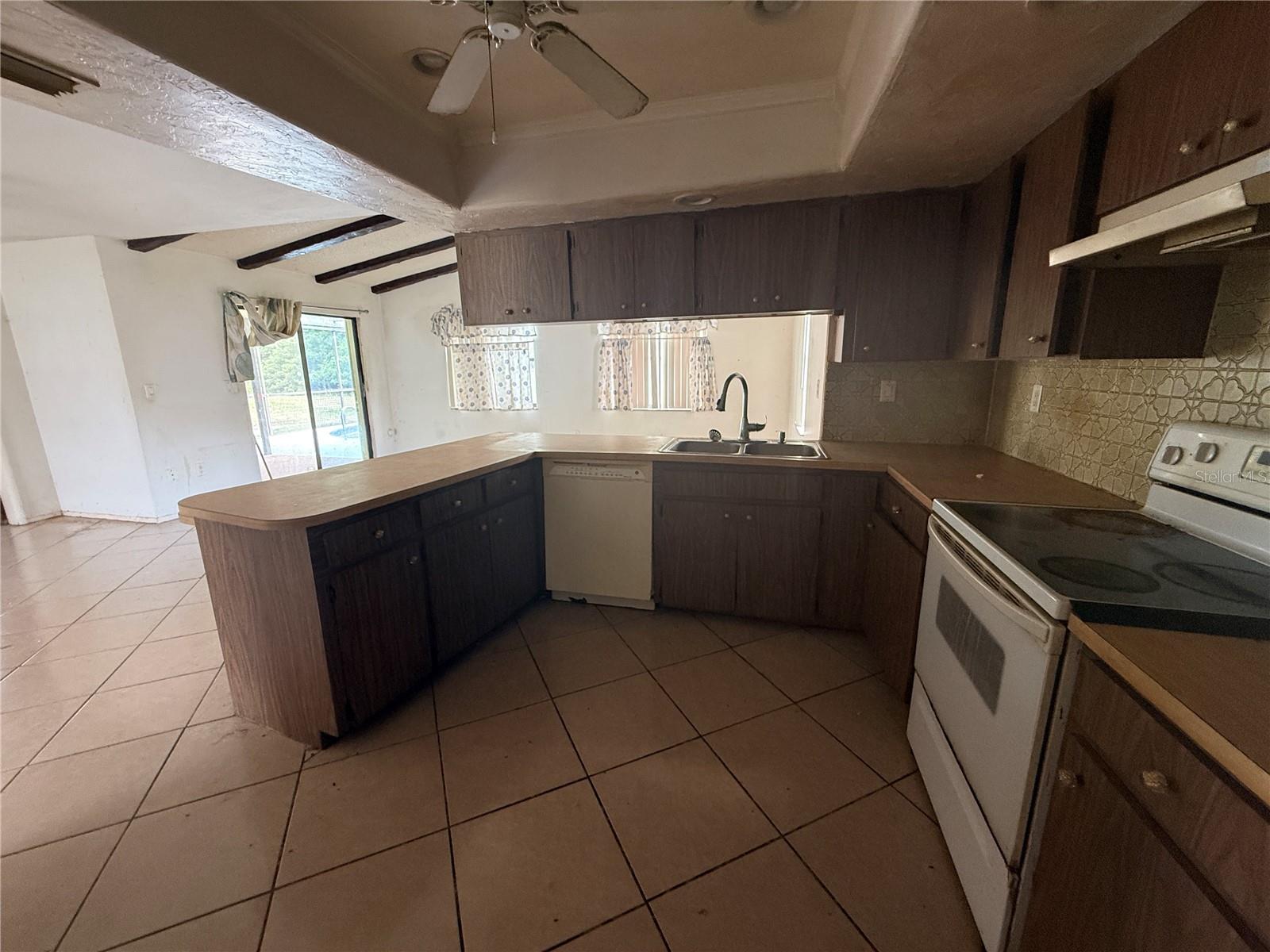 642 VERONA ST, PORT CHARLOTTE, FL, 33948