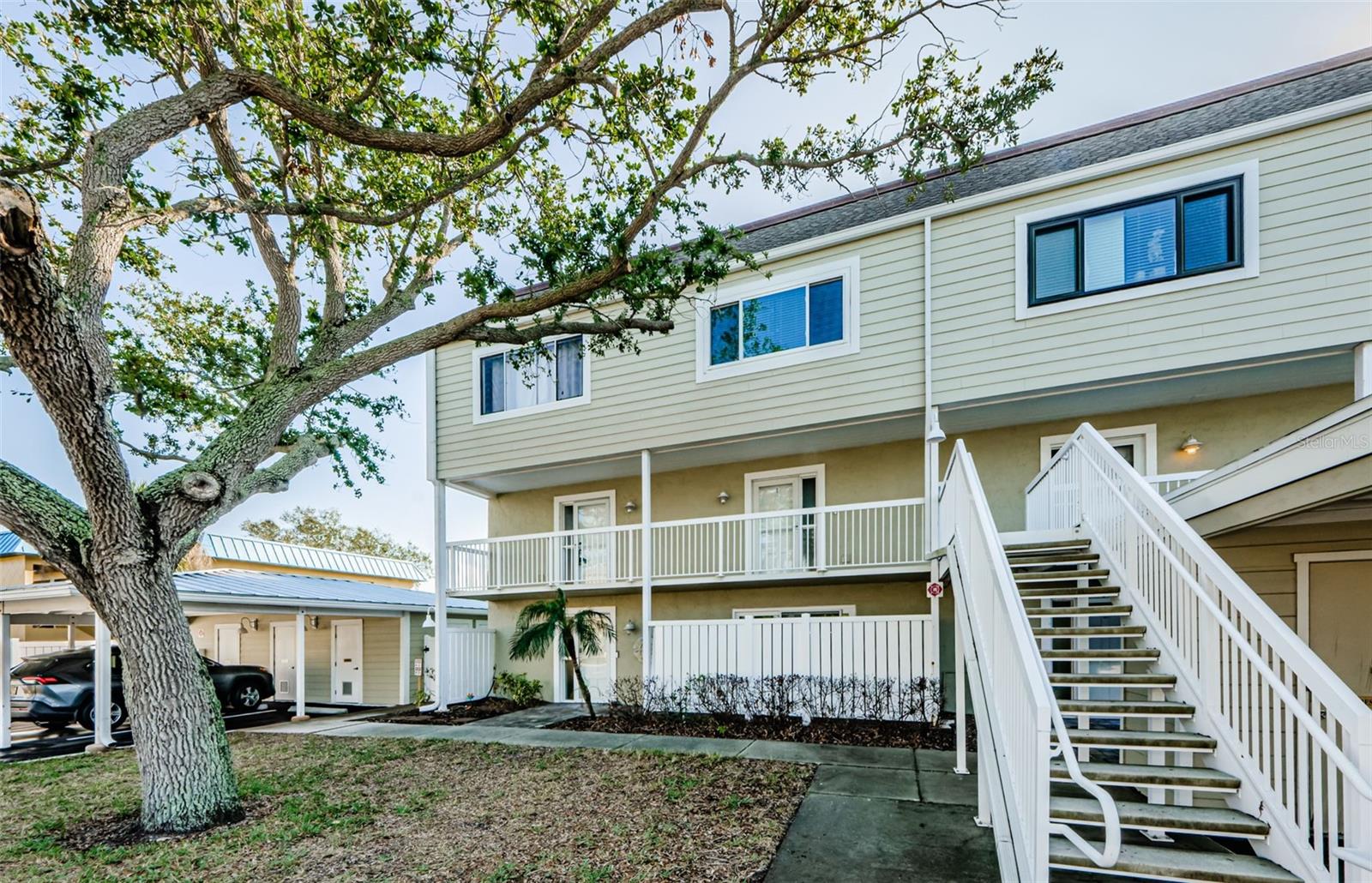 433 S PAULA DR #17, DUNEDIN, FL, 34698