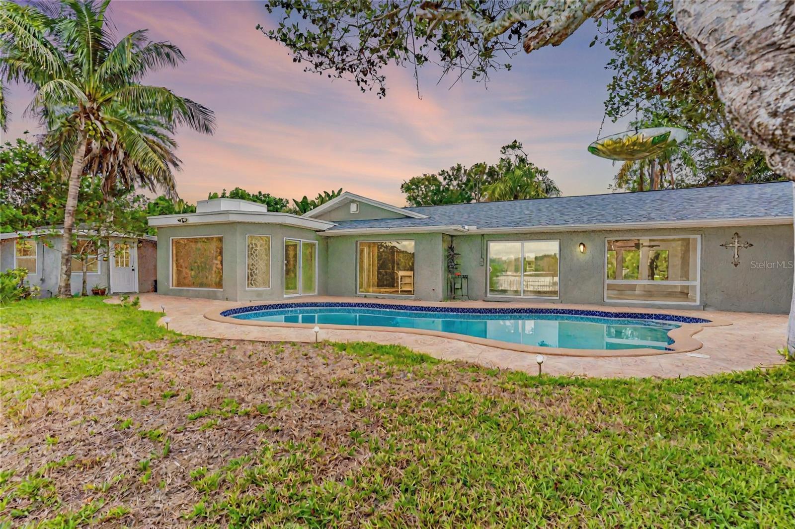 3225 ROSERY RD NE, LARGO, FL, 33771