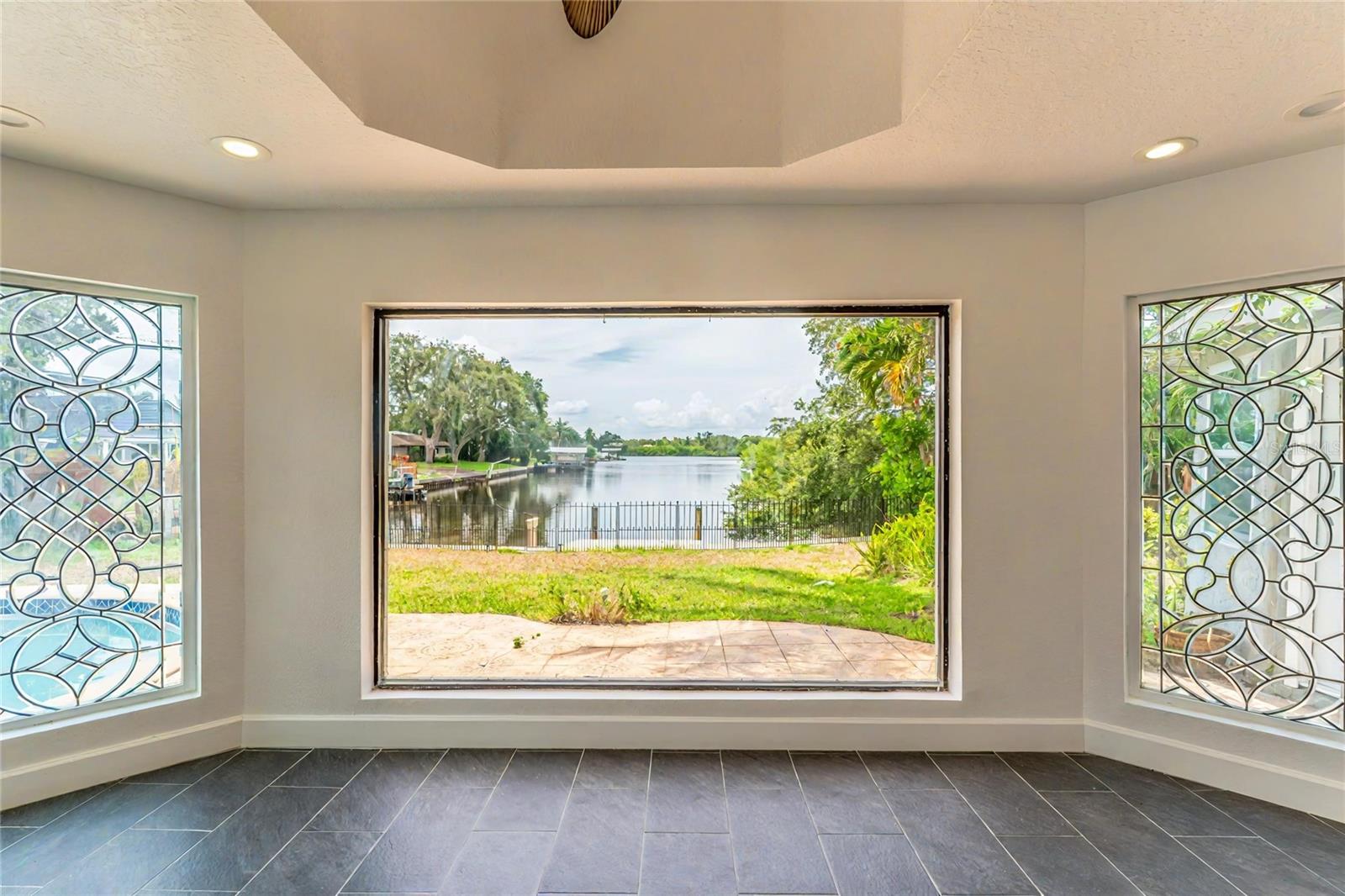 3225 ROSERY RD NE, LARGO, FL, 33771