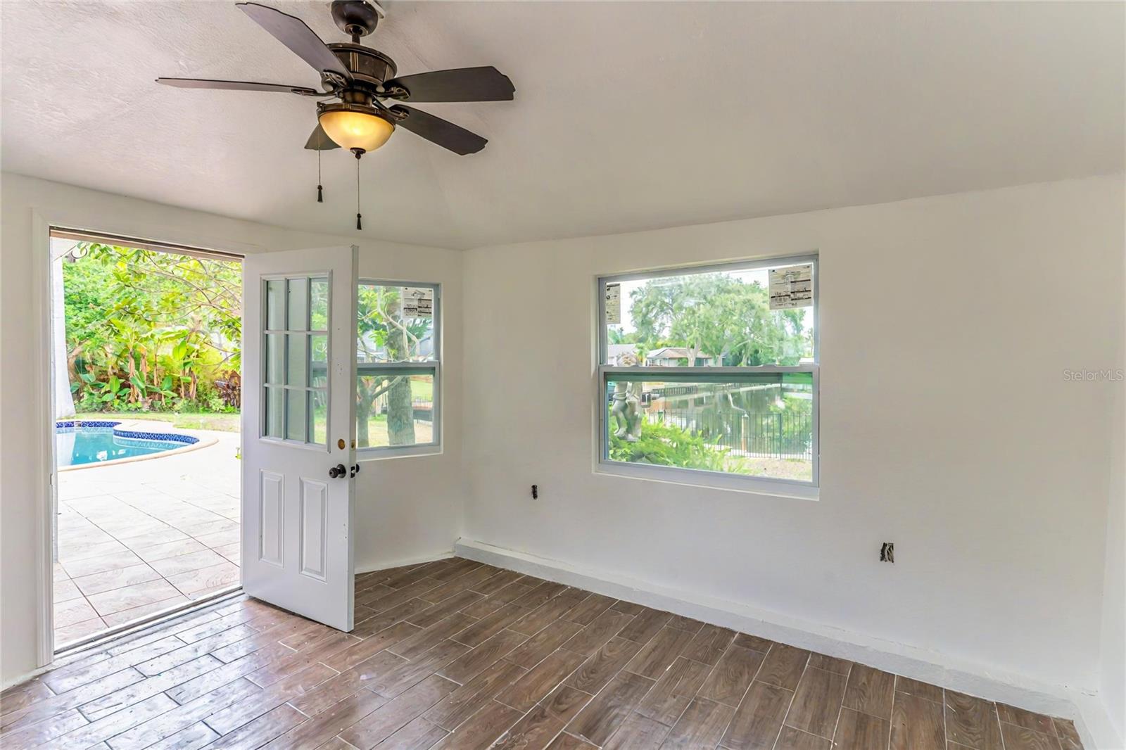 3225 ROSERY RD NE, LARGO, FL, 33771