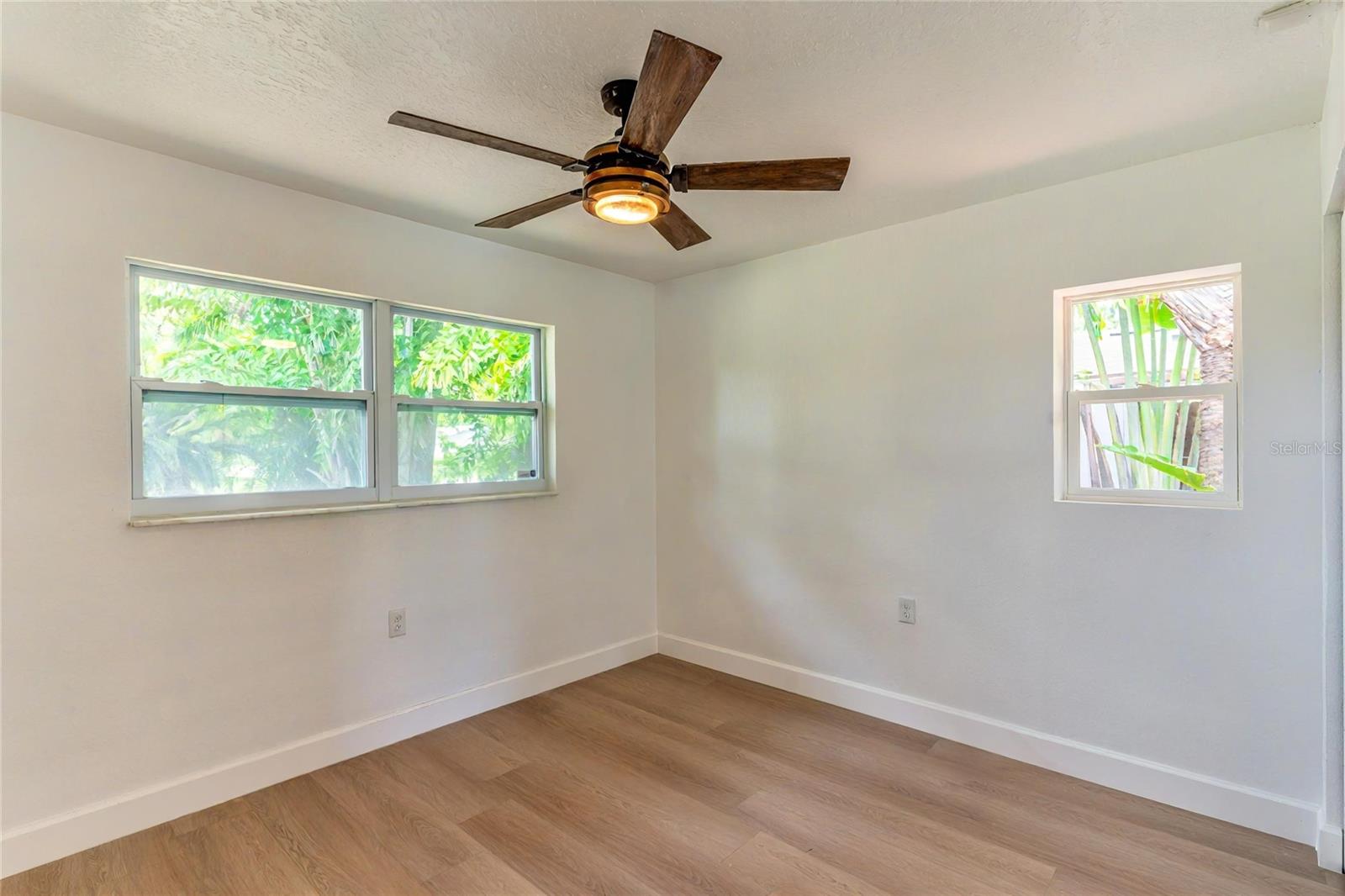 3225 ROSERY RD NE, LARGO, FL, 33771