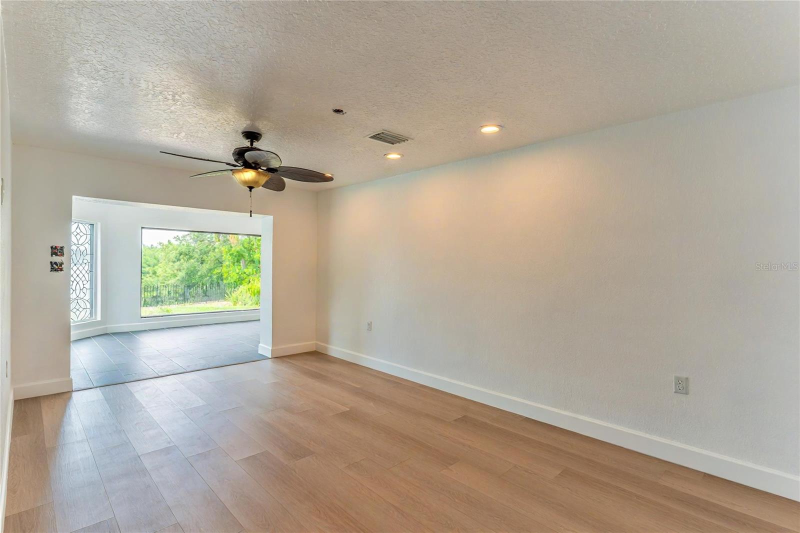3225 ROSERY RD NE, LARGO, FL, 33771