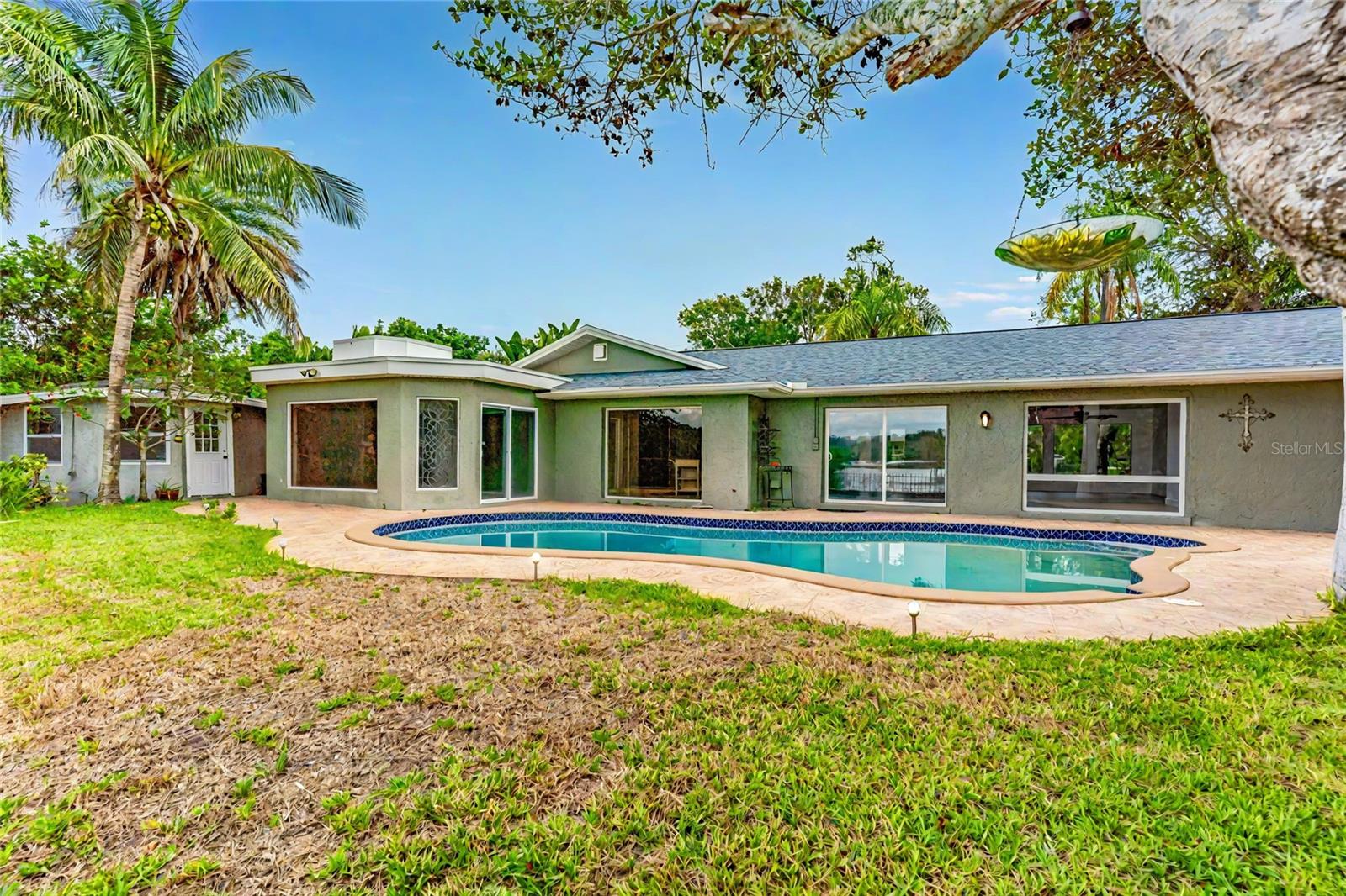 3225 ROSERY RD NE, LARGO, FL, 33771