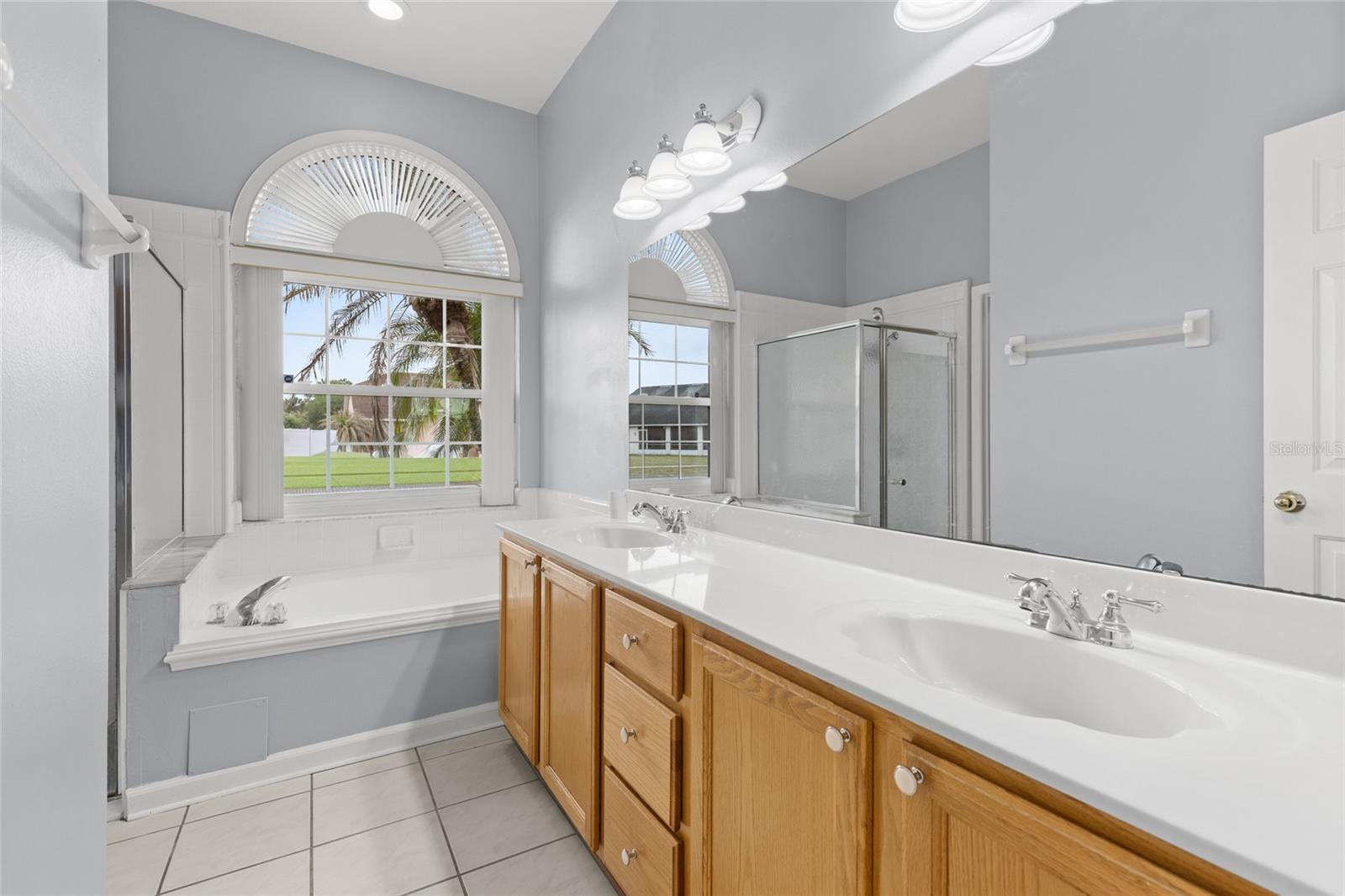 1813 CROSSWELL CT, ORLANDO, FL, 32837