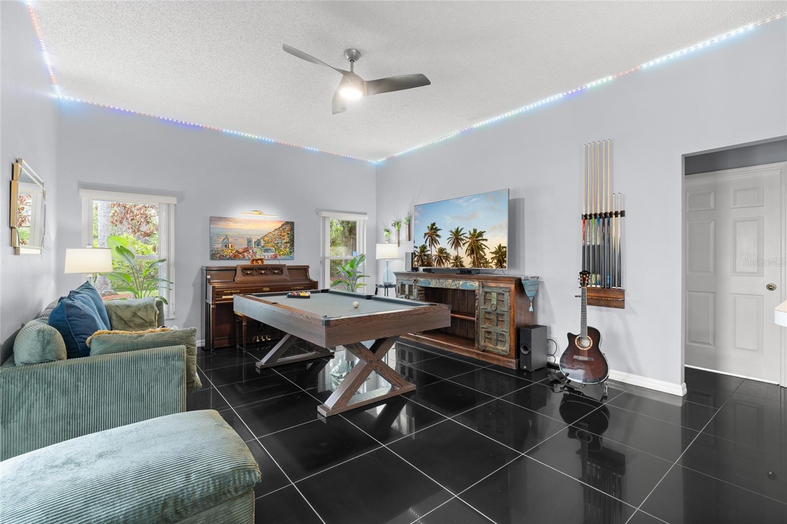 1813 CROSSWELL CT, ORLANDO, FL, 32837