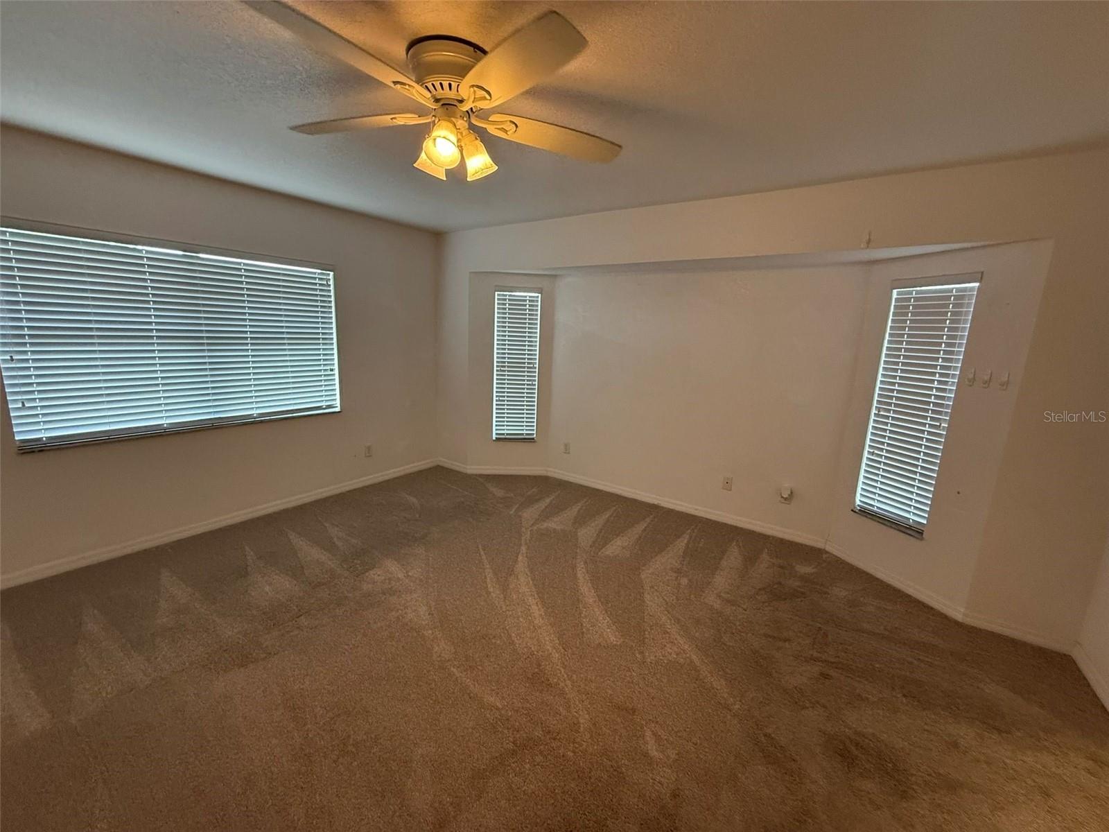 27097 PARATINS DR, PUNTA GORDA, FL, 33983