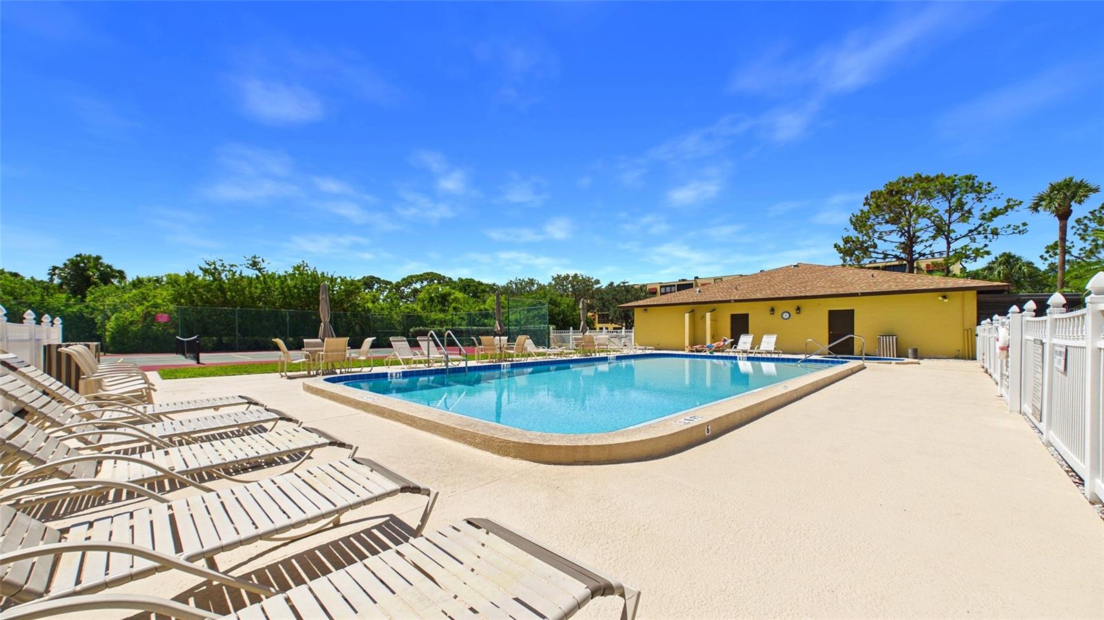 5775 PARK ST N #410, ST PETERSBURG, FL, 33709