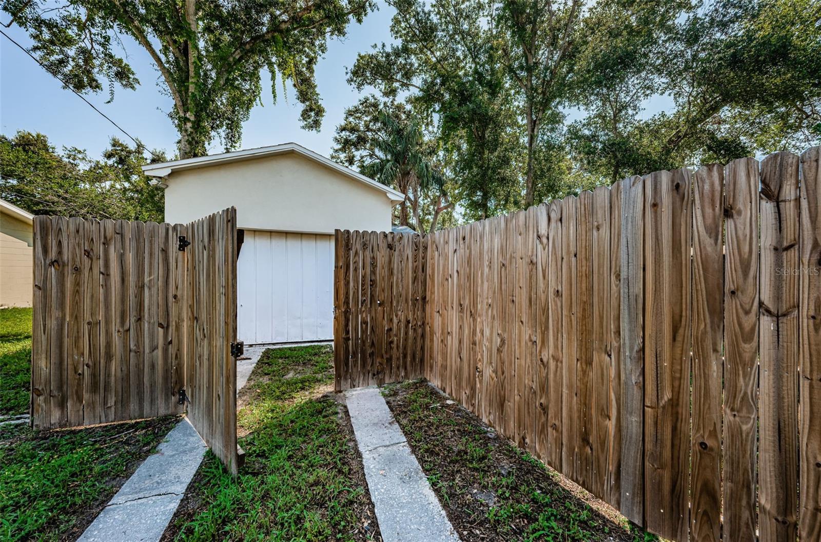 3880 HAINES RD N, ST PETERSBURG, FL, 33703
