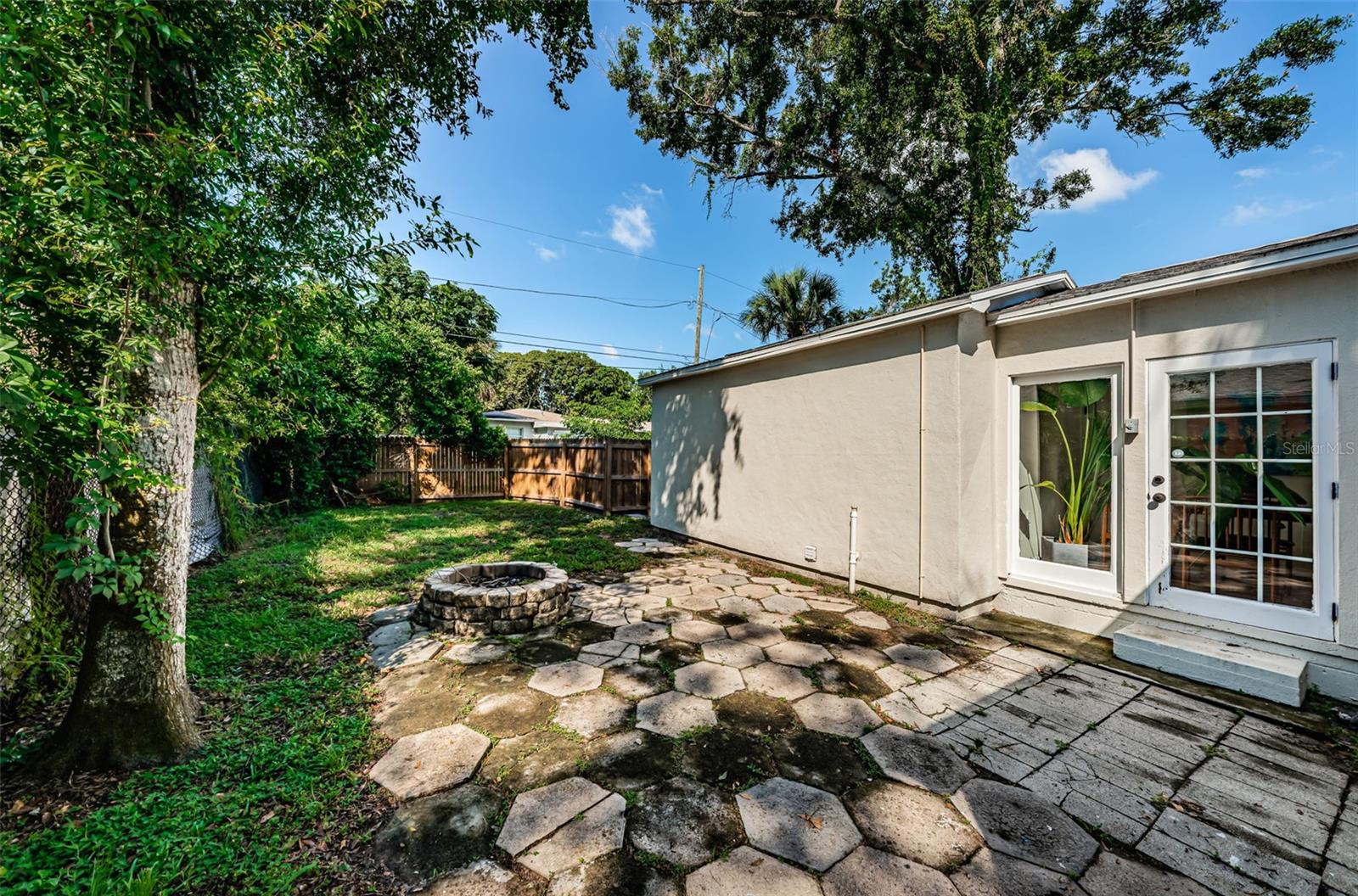 3880 HAINES RD N, ST PETERSBURG, FL, 33703