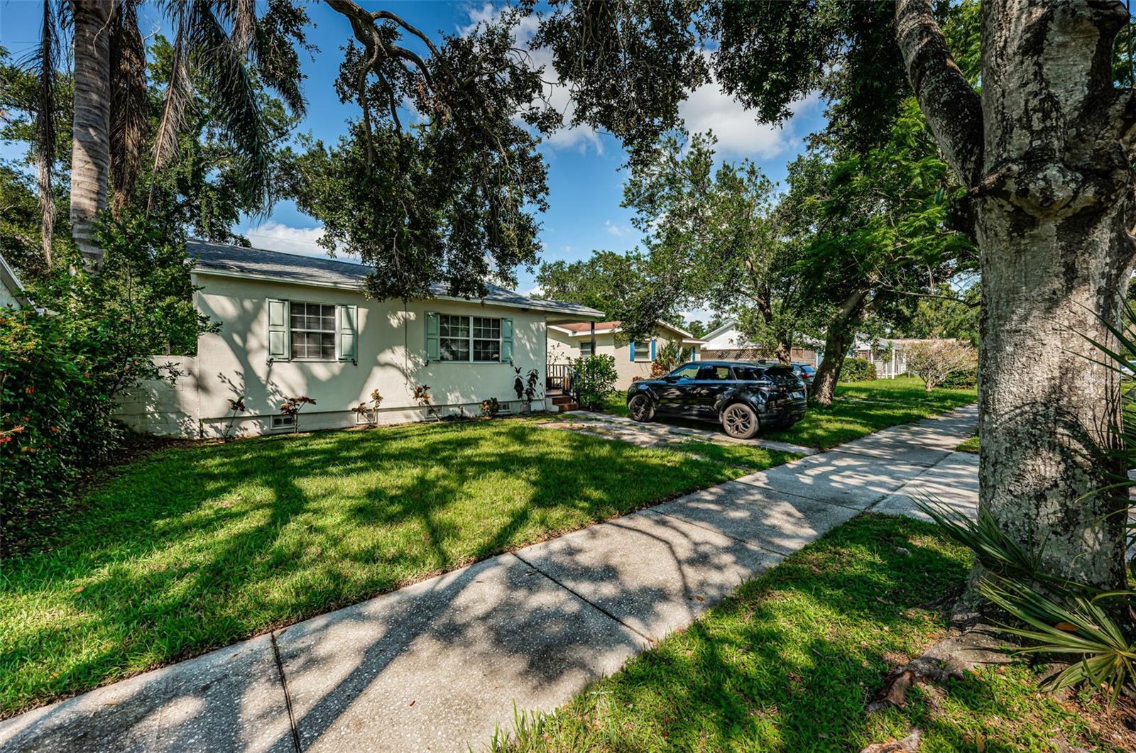 3880 HAINES RD N, ST PETERSBURG, FL, 33703