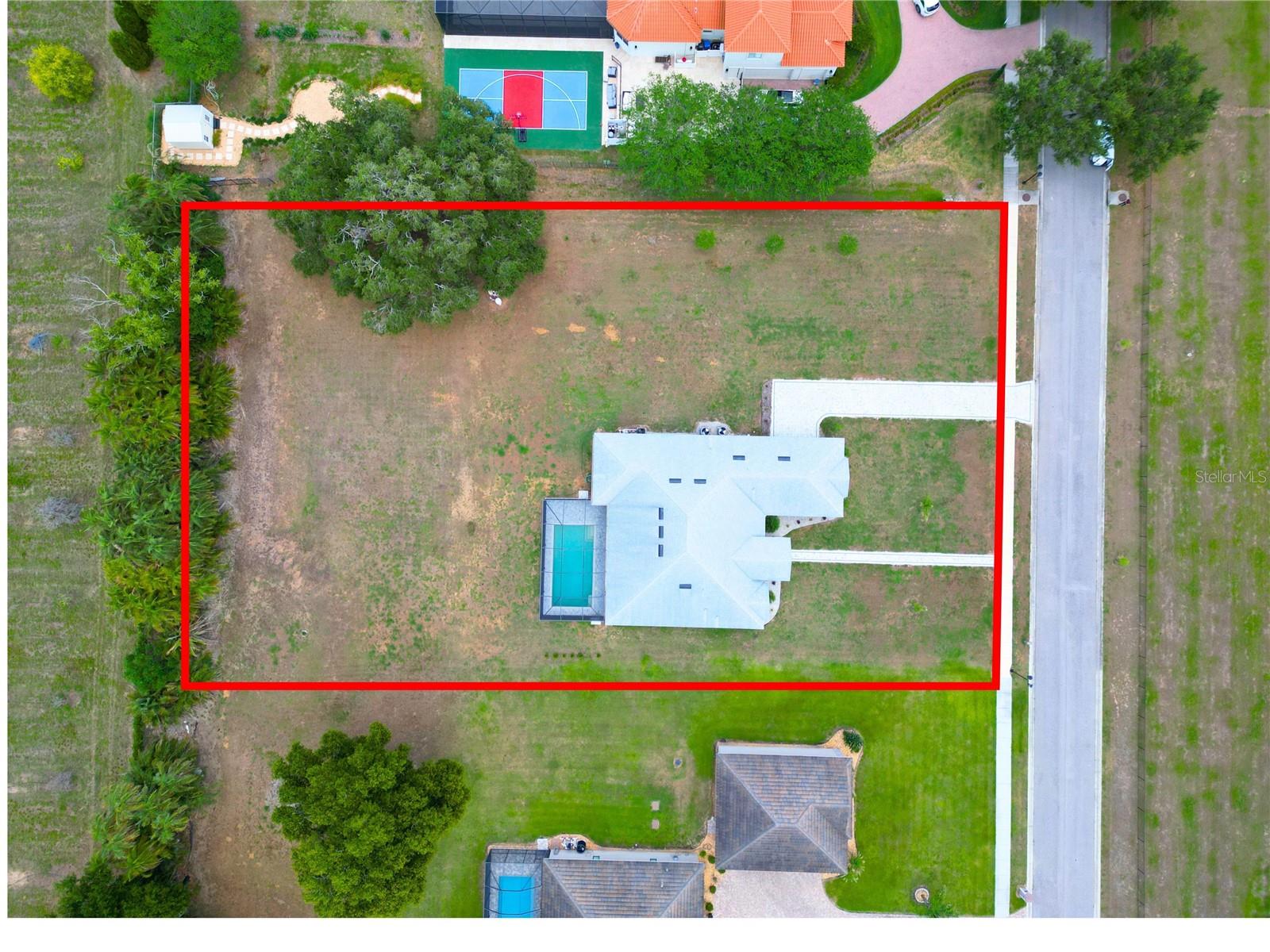10920 FLINT ESTATES DR, THONOTOSASSA, FL, 33592