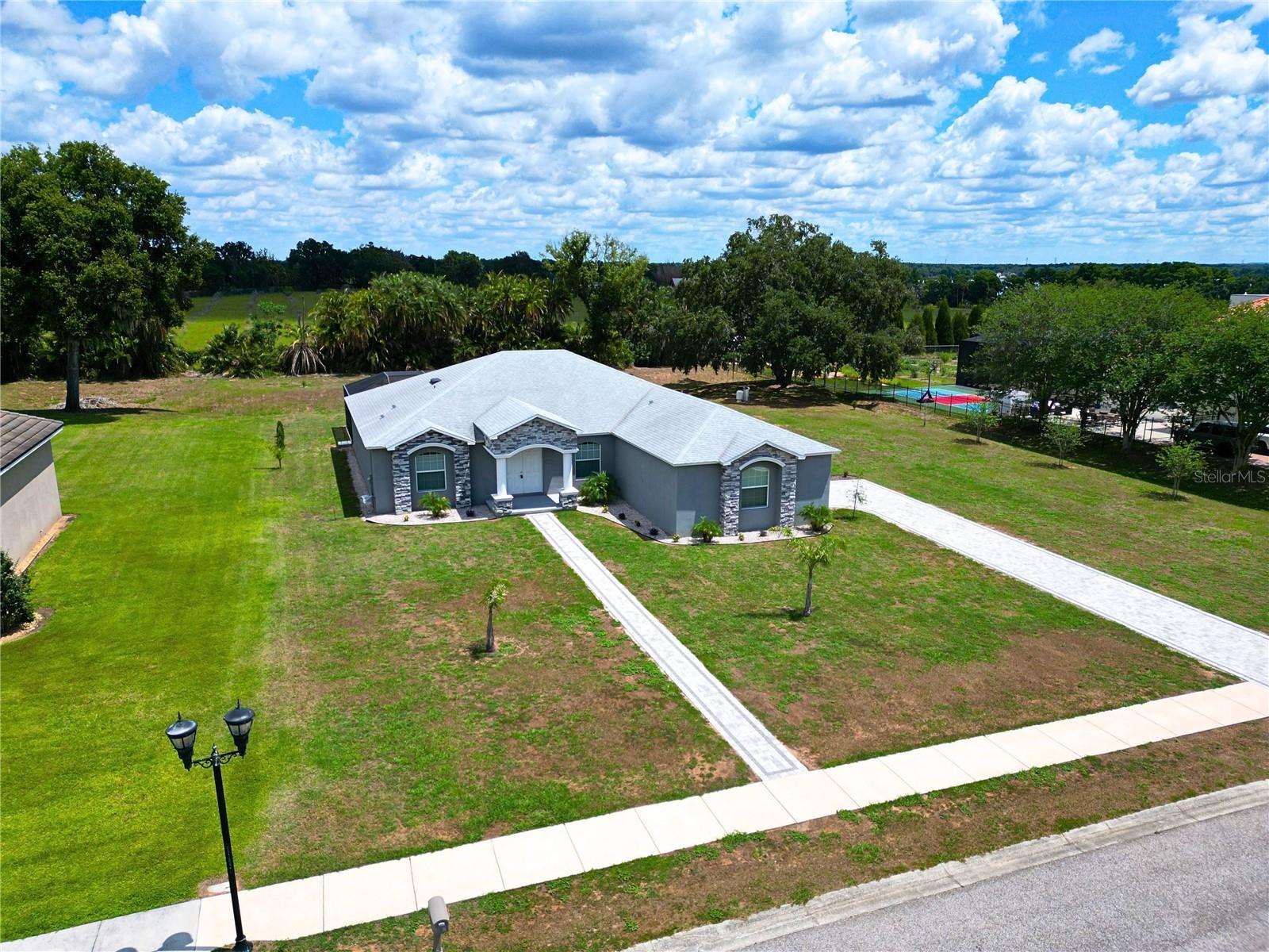 10920 FLINT ESTATES DR, THONOTOSASSA, FL, 33592