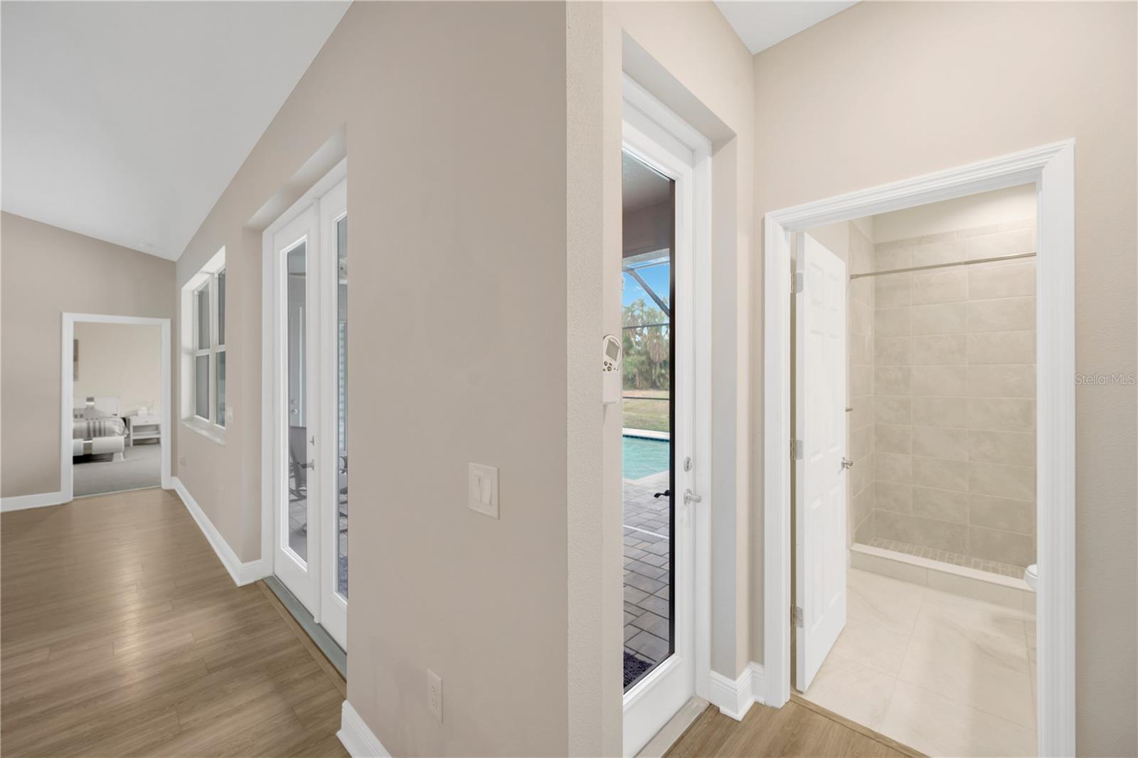 10920 FLINT ESTATES DR, THONOTOSASSA, FL, 33592