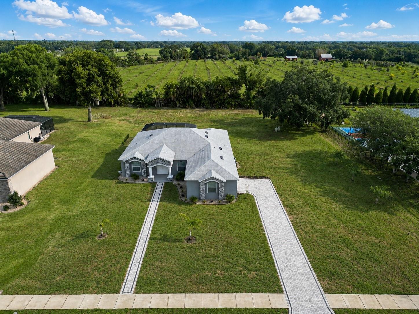10920 FLINT ESTATES DR, THONOTOSASSA, FL, 33592