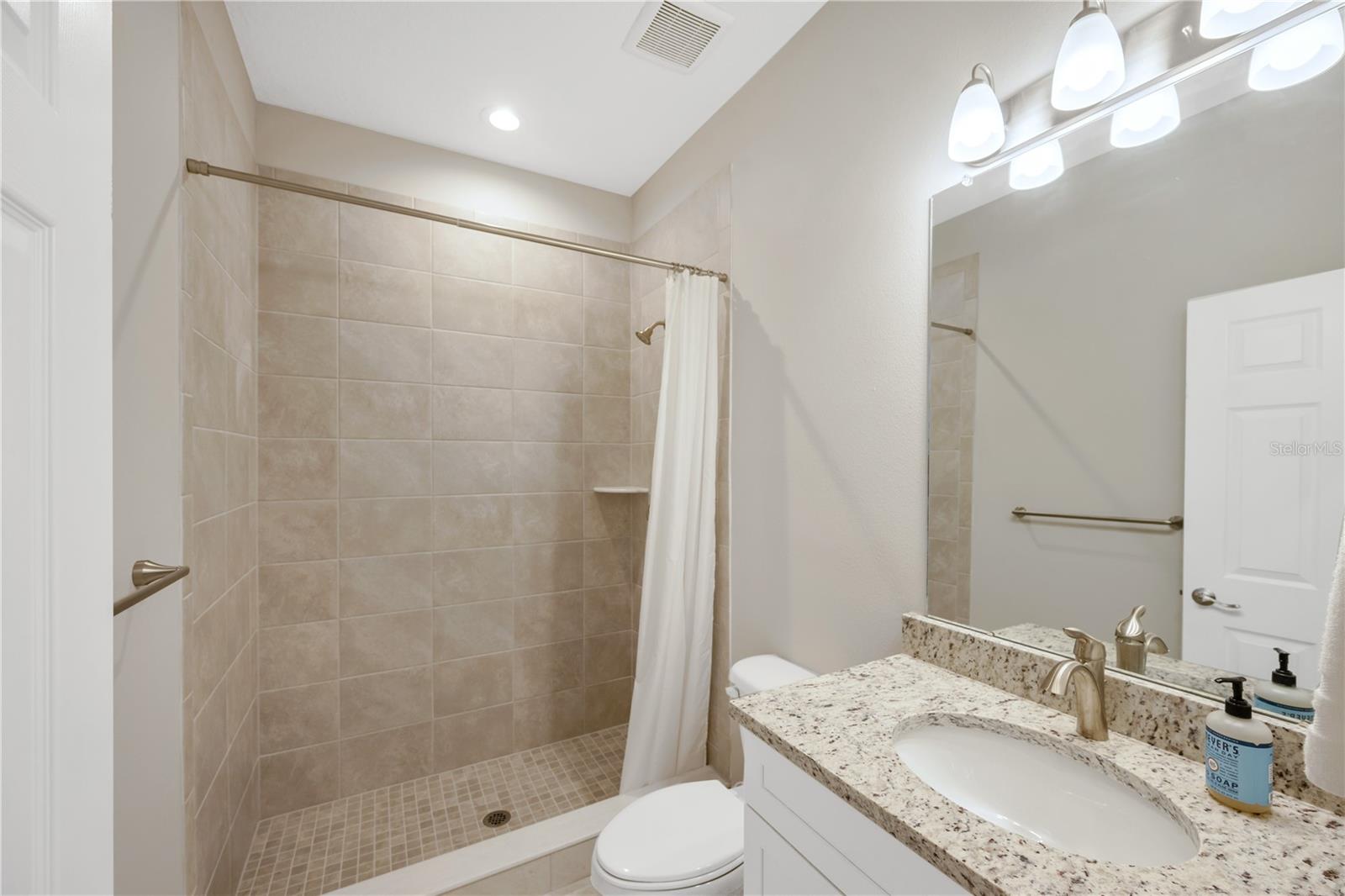 10920 FLINT ESTATES DR, THONOTOSASSA, FL, 33592