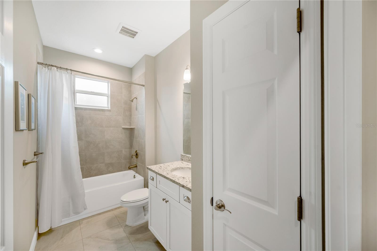 10920 FLINT ESTATES DR, THONOTOSASSA, FL, 33592