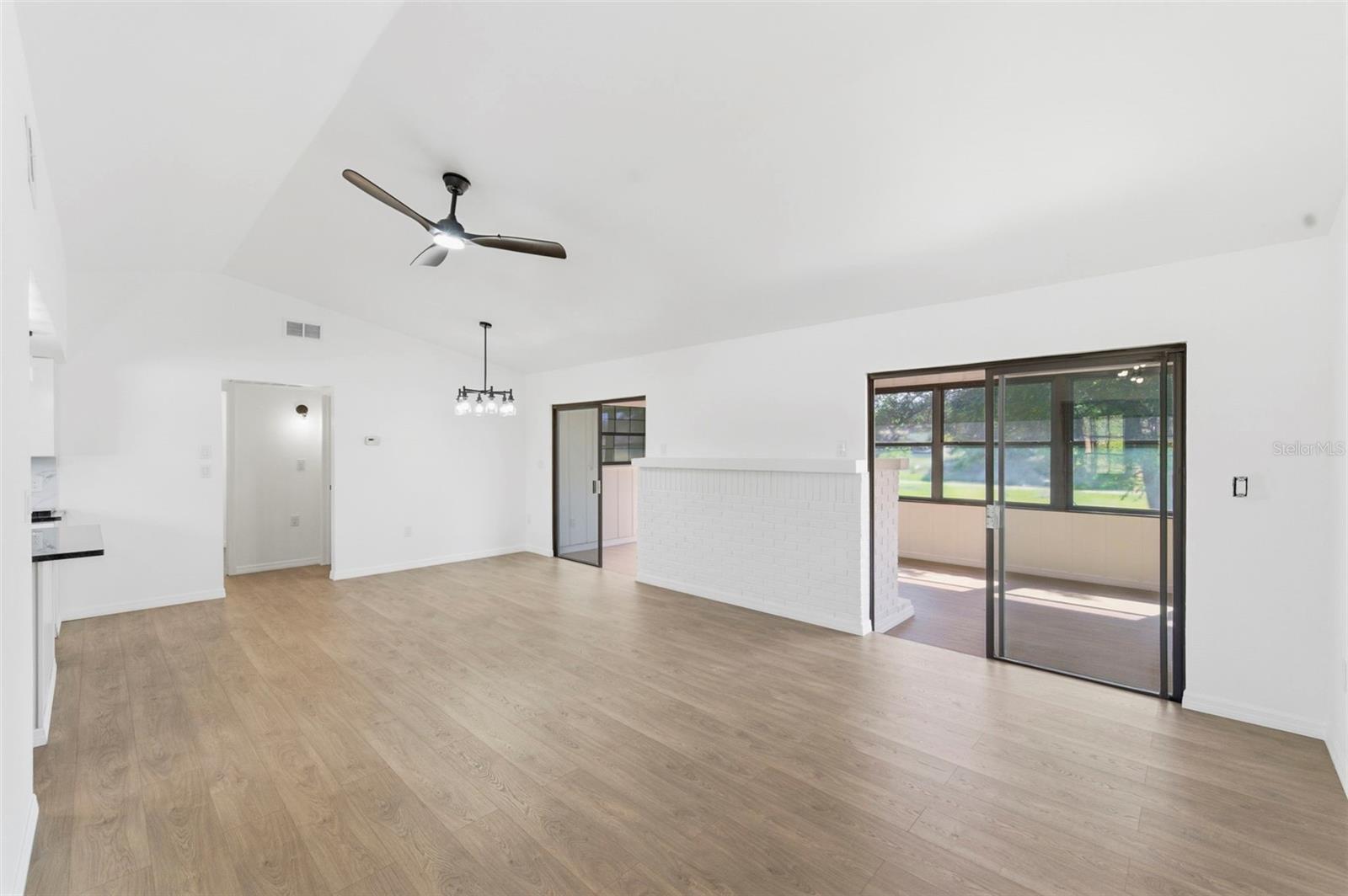 7457 GALLOWAY RD, WEEKI WACHEE, FL, 34613