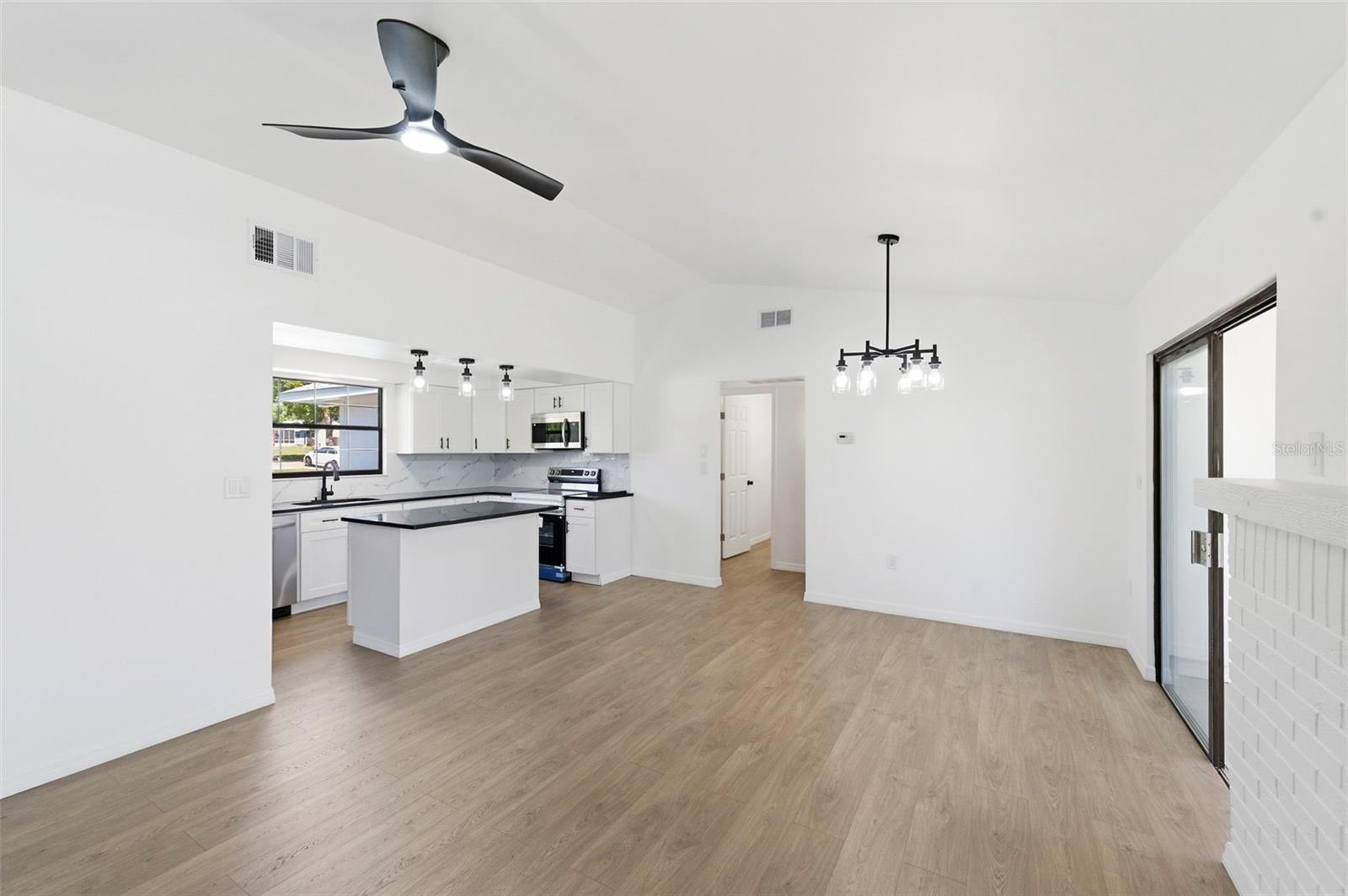 7457 GALLOWAY RD, WEEKI WACHEE, FL, 34613