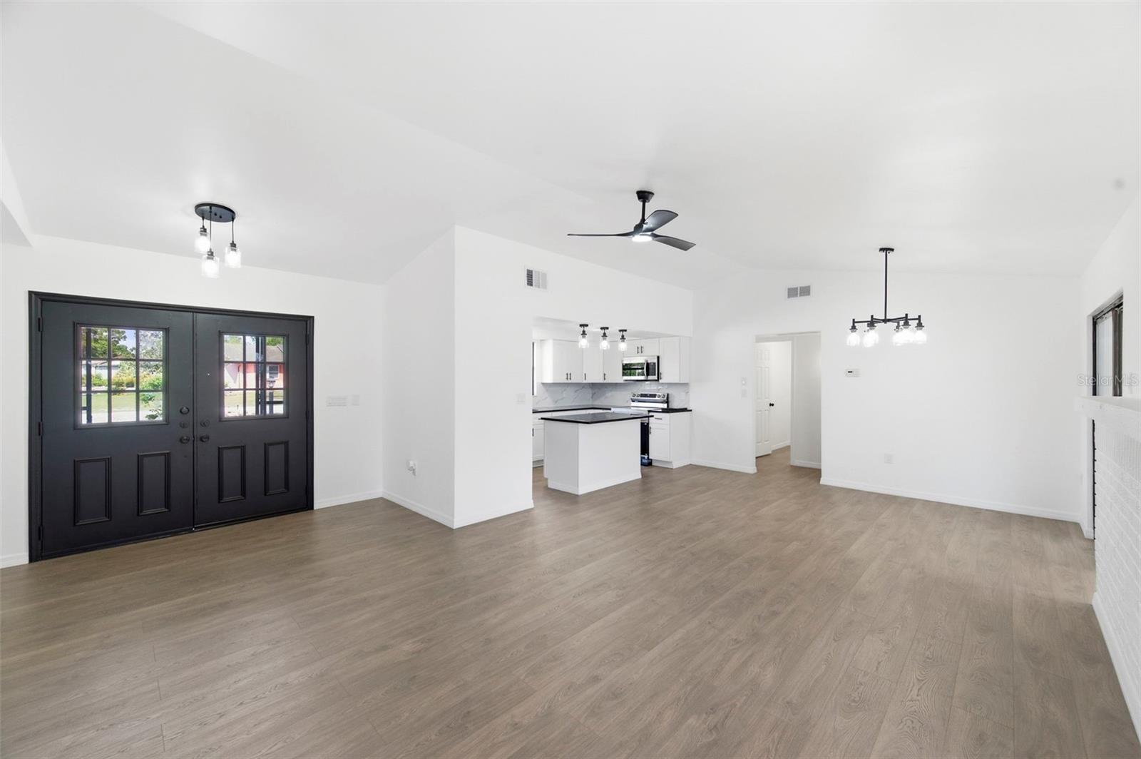 7457 GALLOWAY RD, WEEKI WACHEE, FL, 34613