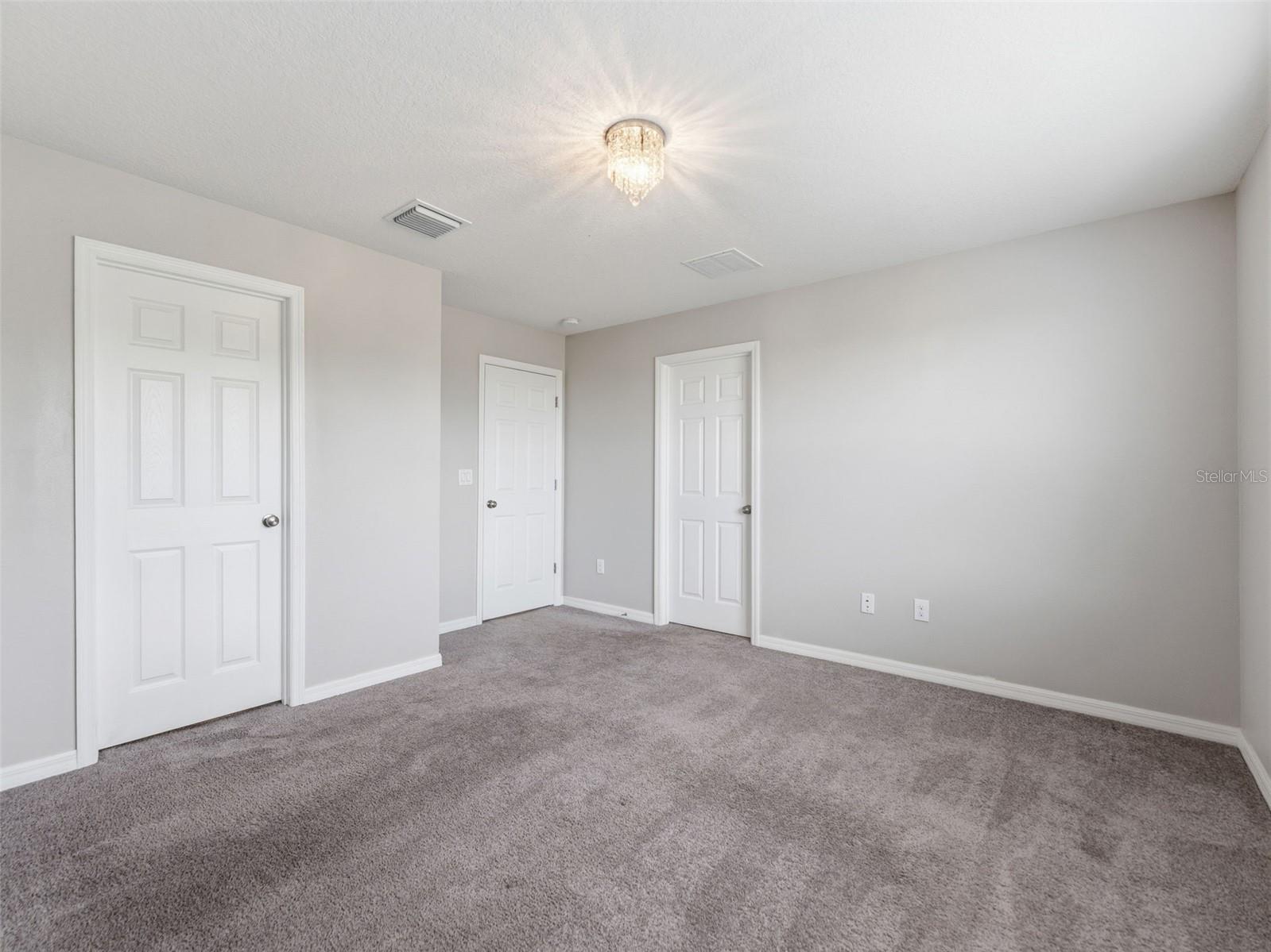 7052 GRAND ELM DR, RIVERVIEW, FL, 33578