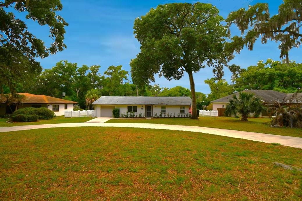 2898 ALAMEDA DEL NORTE, EUSTIS, FL, 32726