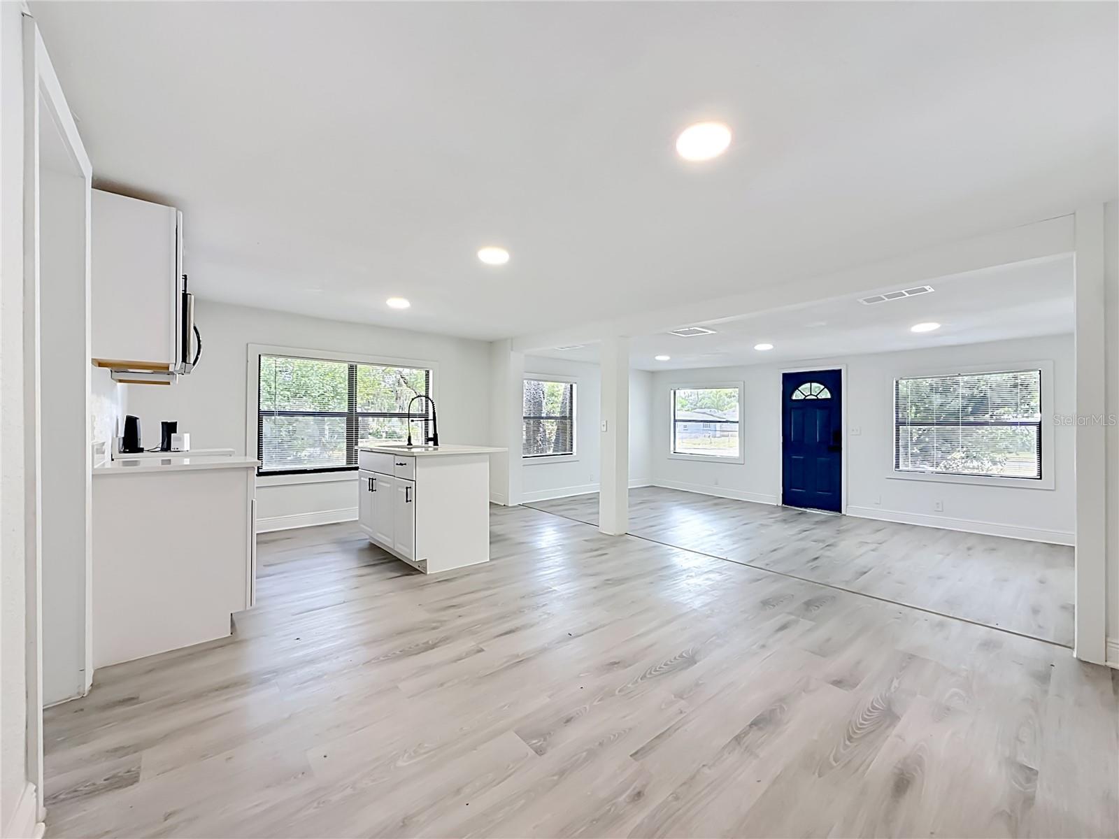 8414 N 20TH ST, TAMPA, FL, 33604