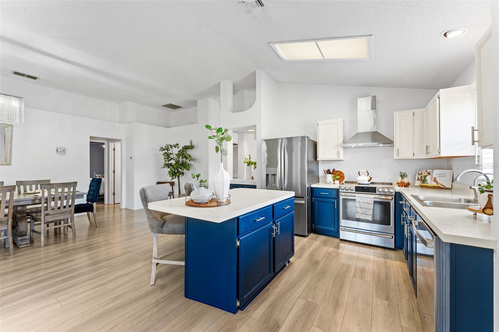 2331 PIEDMONT LAKES BLVD, APOPKA, FL, 32703