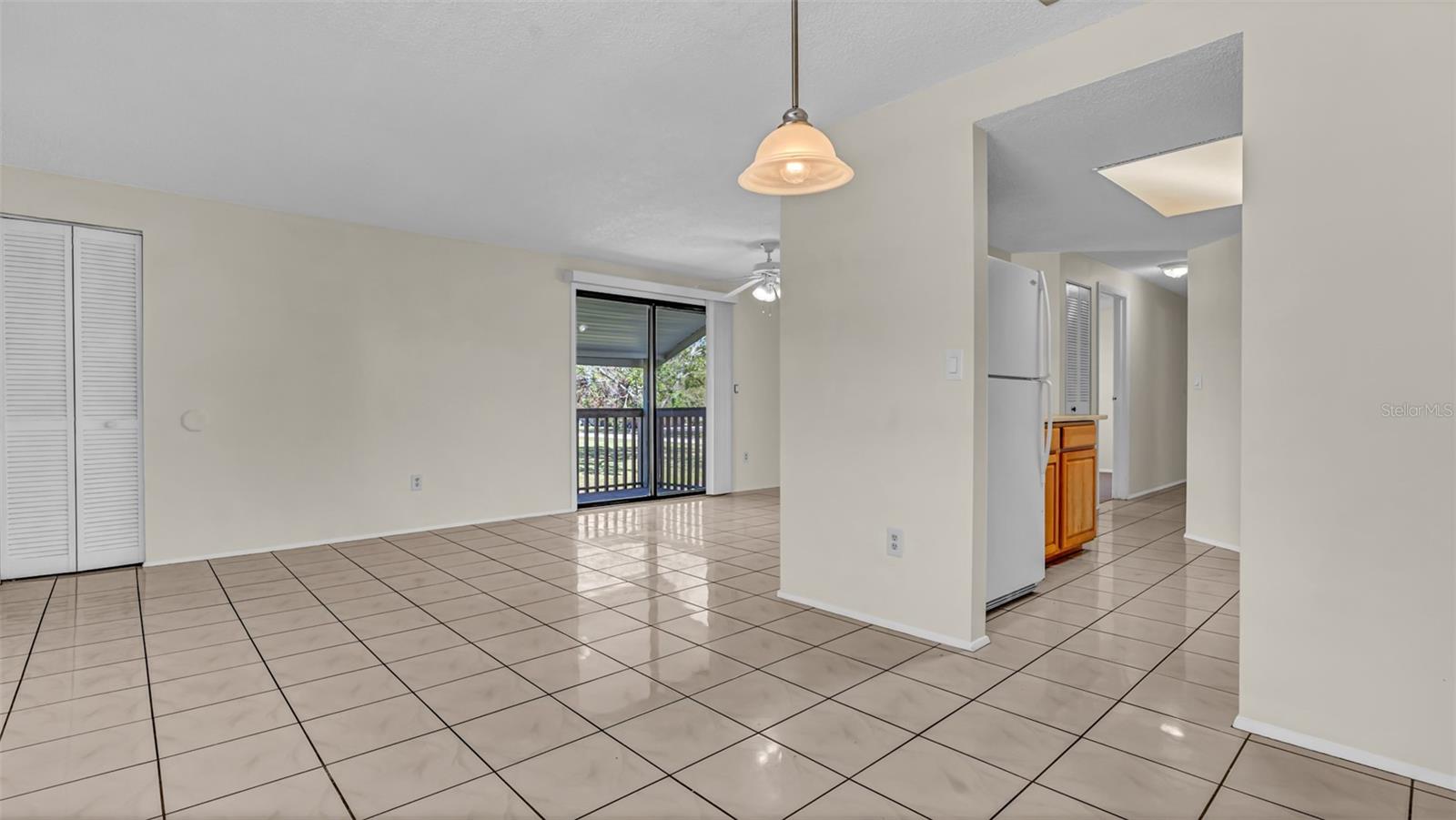 122 LOBLOLLY CT #C, OLDSMAR, FL, 34677