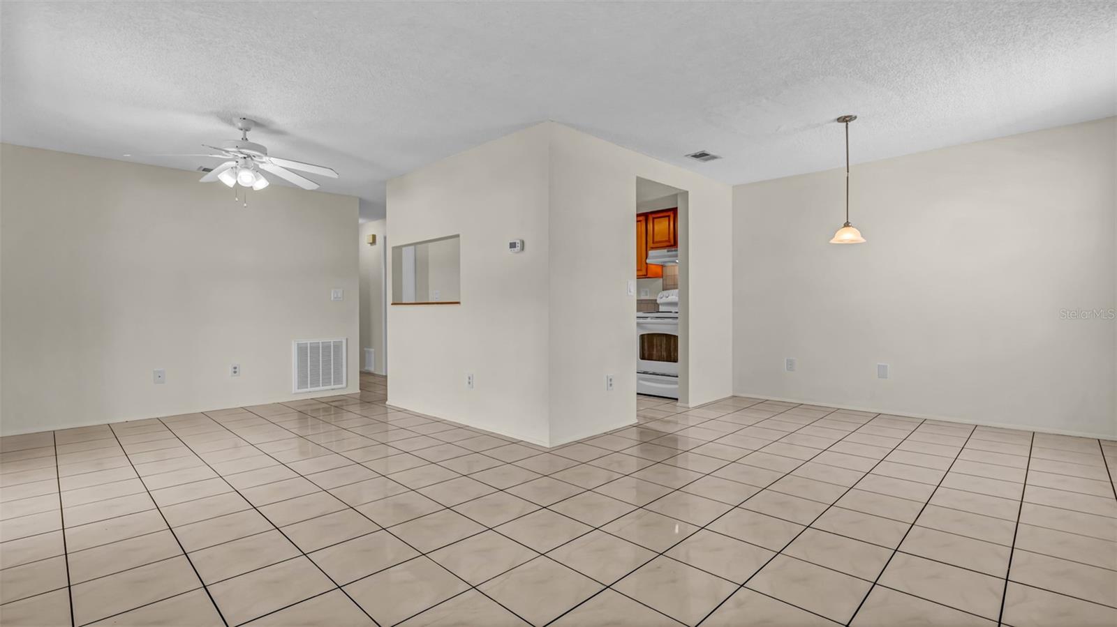 122 LOBLOLLY CT #C, OLDSMAR, FL, 34677