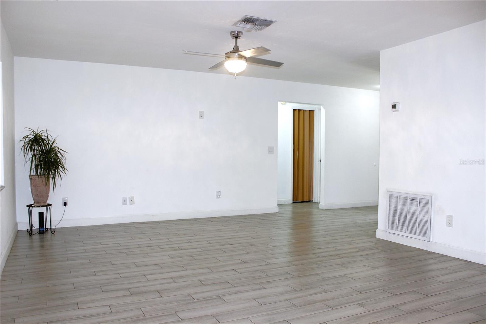 851 SUNRIDGE POINT DR, SEFFNER, FL, 33584