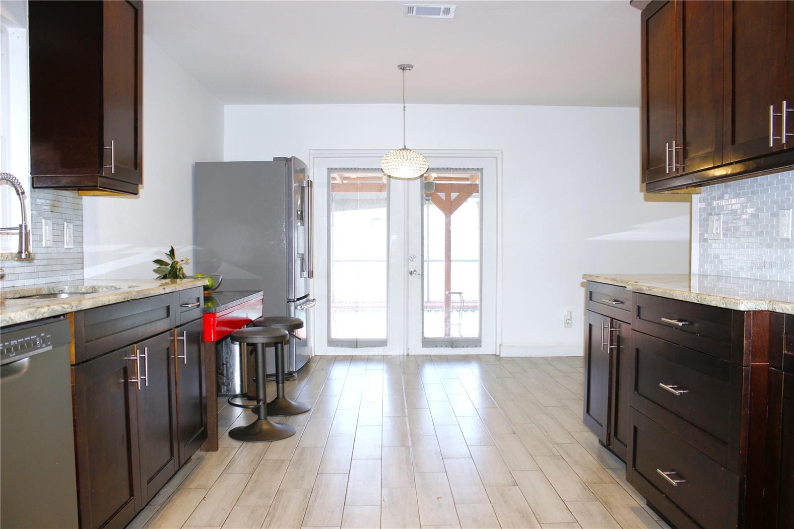 851 SUNRIDGE POINT DR, SEFFNER, FL, 33584