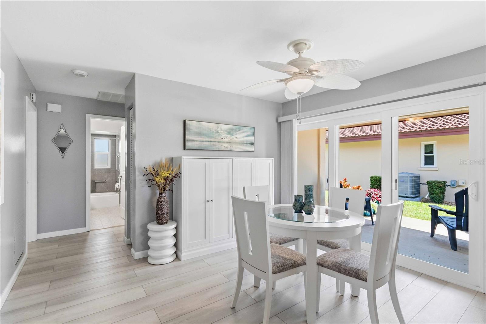 3303 CAMBRIDGE AVE, BRADENTON, FL, 34207