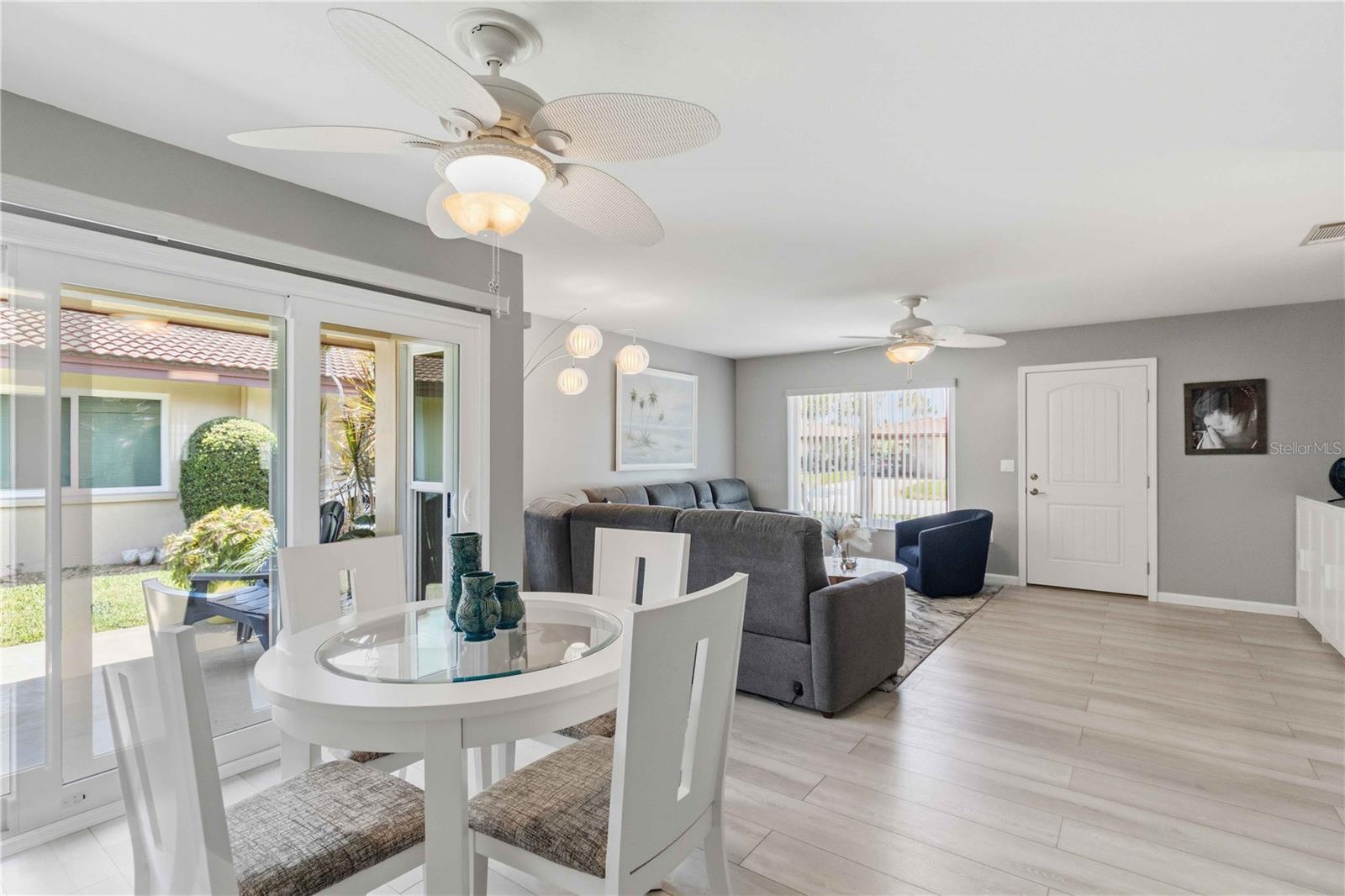 3303 CAMBRIDGE AVE, BRADENTON, FL, 34207