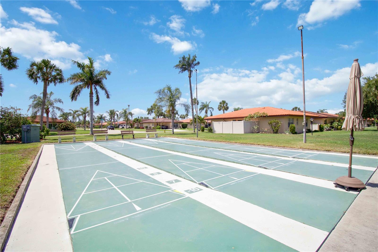 3303 CAMBRIDGE AVE, BRADENTON, FL, 34207