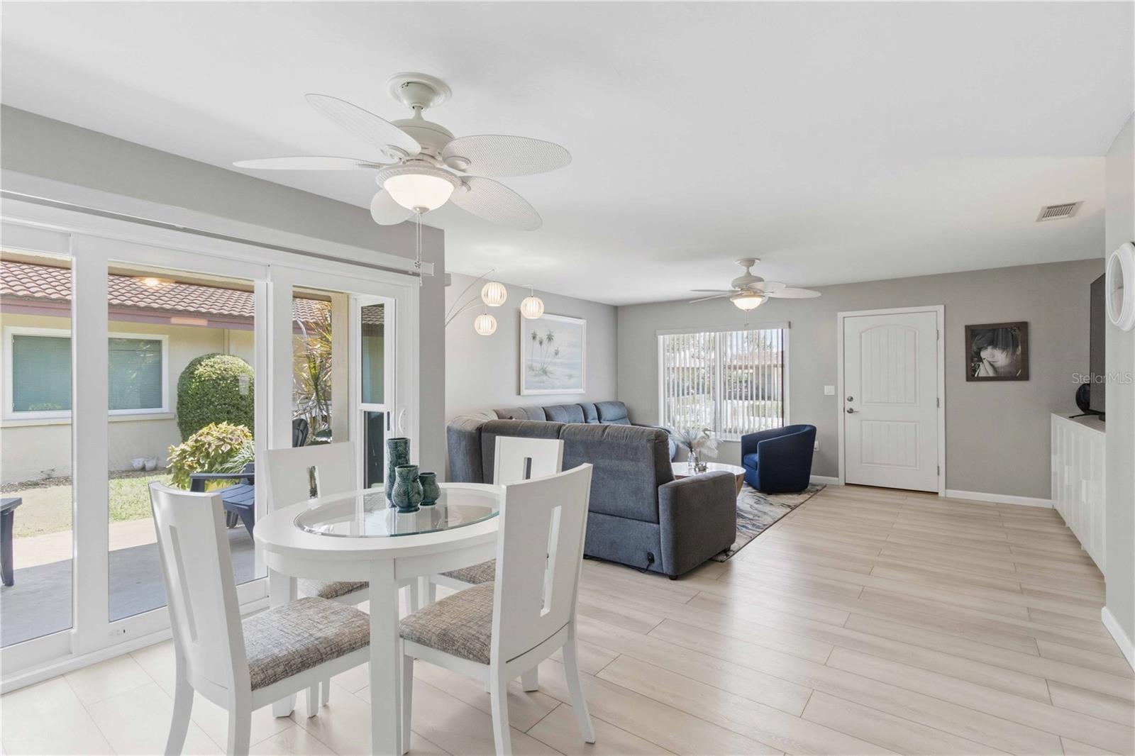 3303 CAMBRIDGE AVE, BRADENTON, FL, 34207