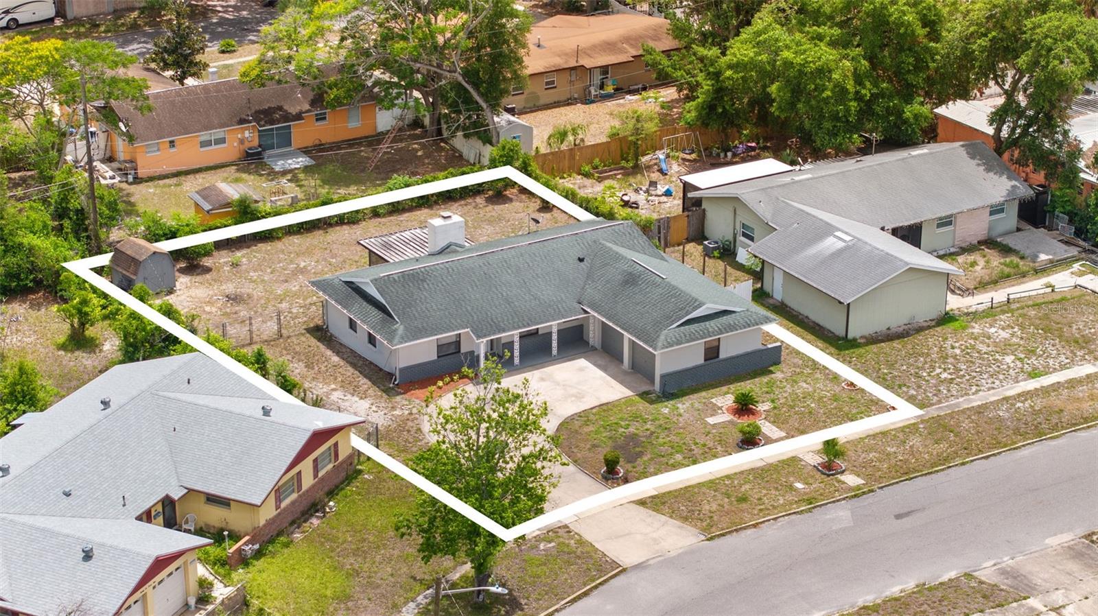 2233 WOLF RD, ORLANDO, FL, 32808
