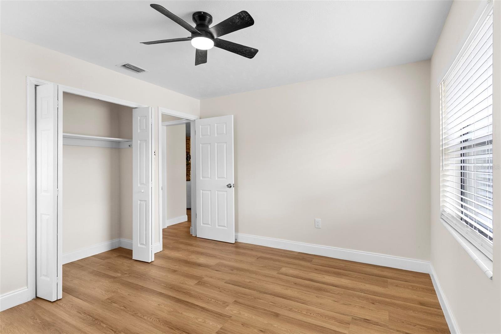 2233 WOLF RD, ORLANDO, FL, 32808