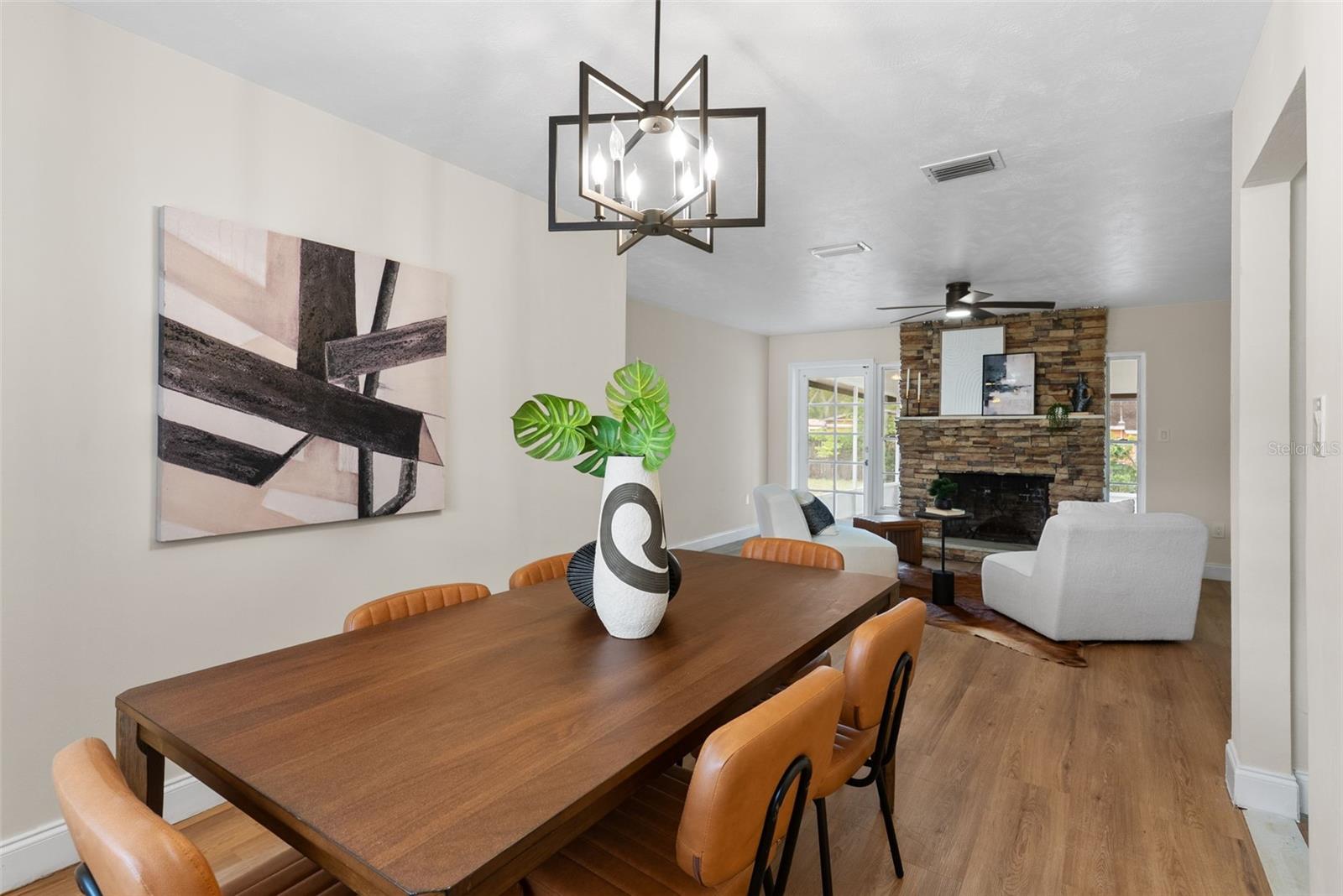 2233 WOLF RD, ORLANDO, FL, 32808