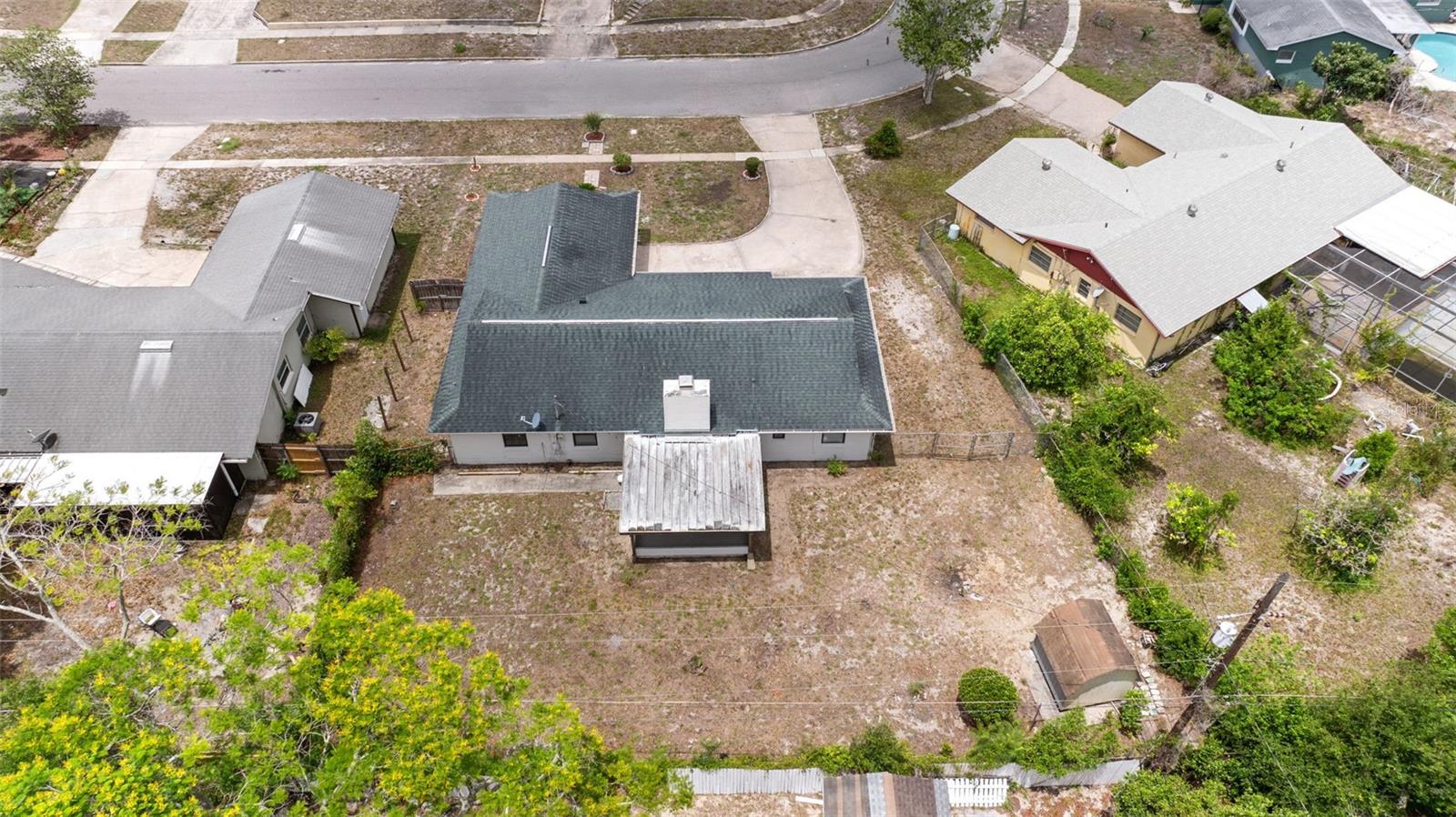2233 WOLF RD, ORLANDO, FL, 32808